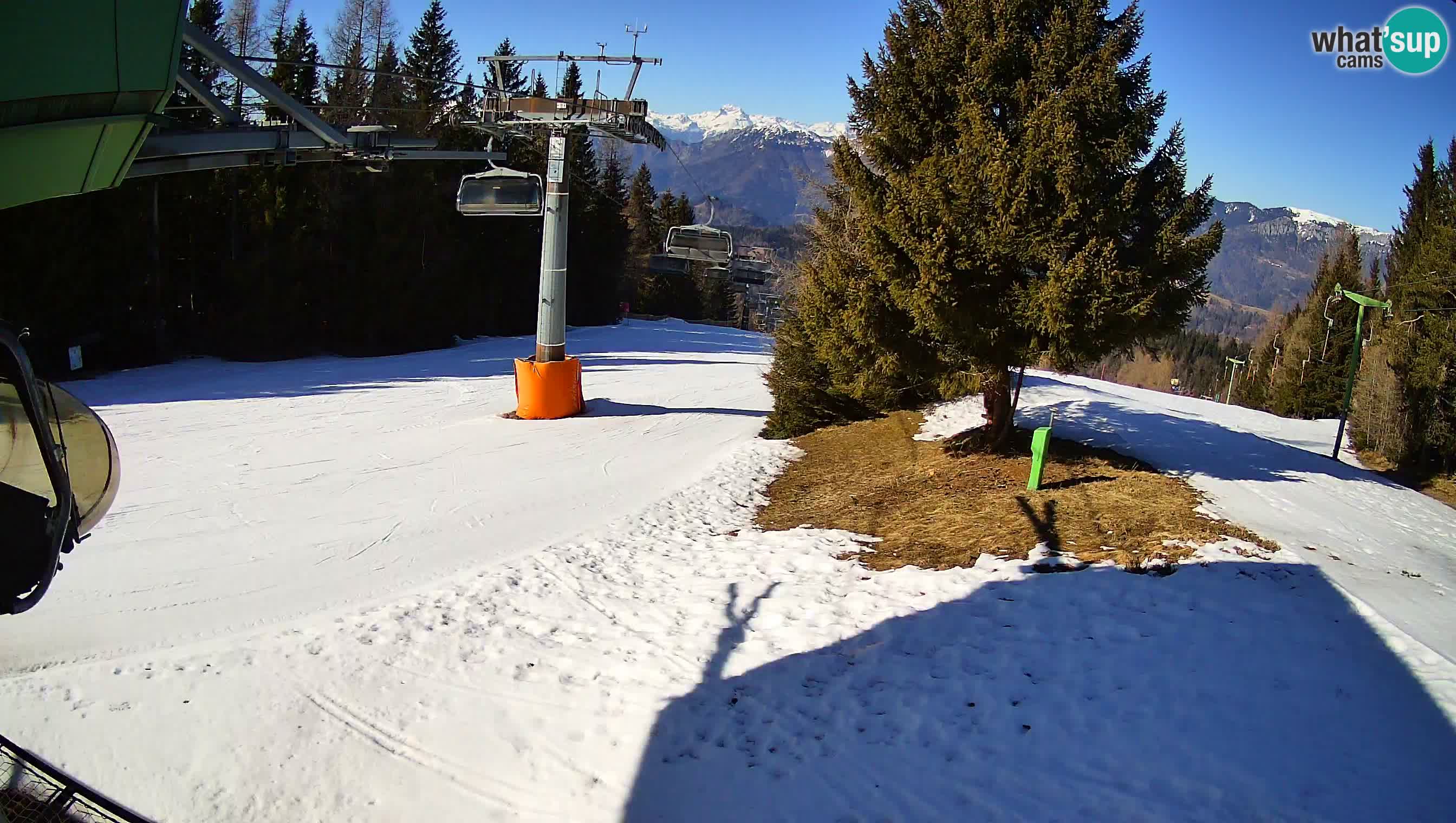 Smušišče Cerkno spletna kamera Lom zgornja proga