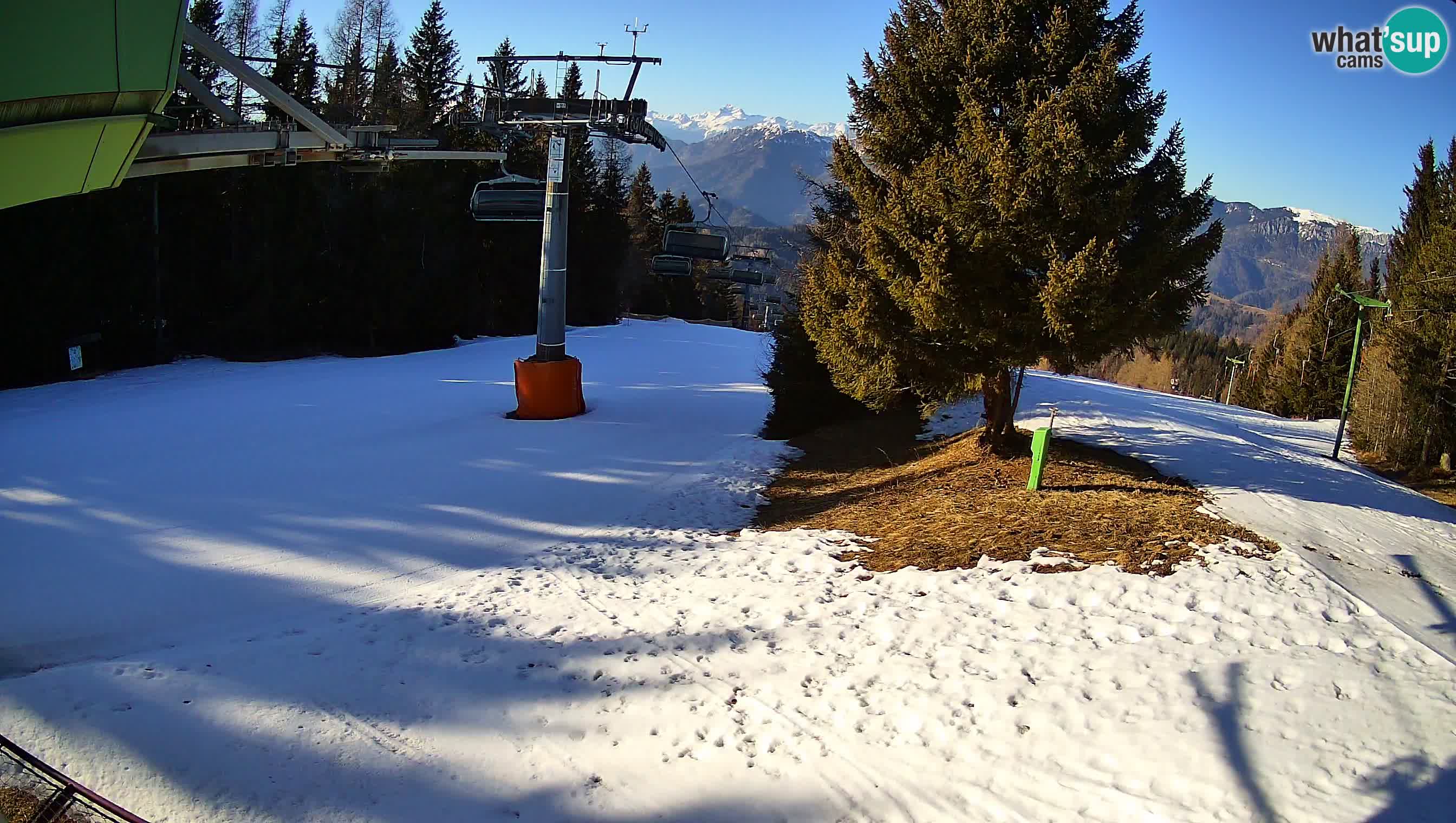 Skizentrum webcam Cerkno Lom – Slowenien