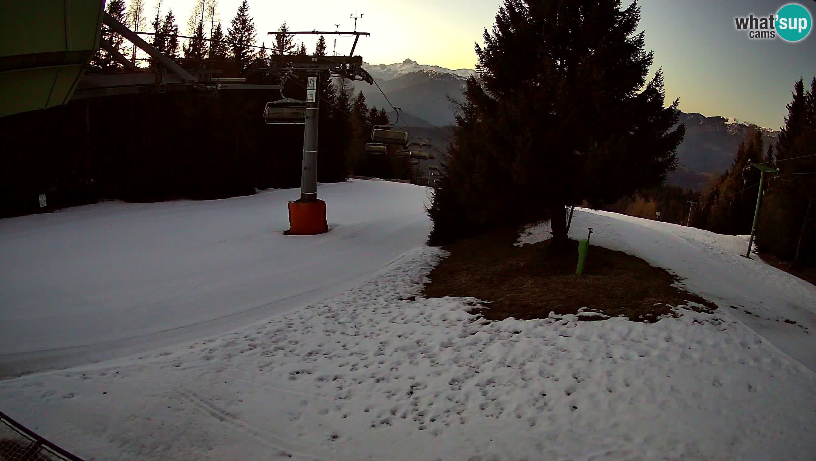 Skizentrum webcam Cerkno Lom – Slowenien