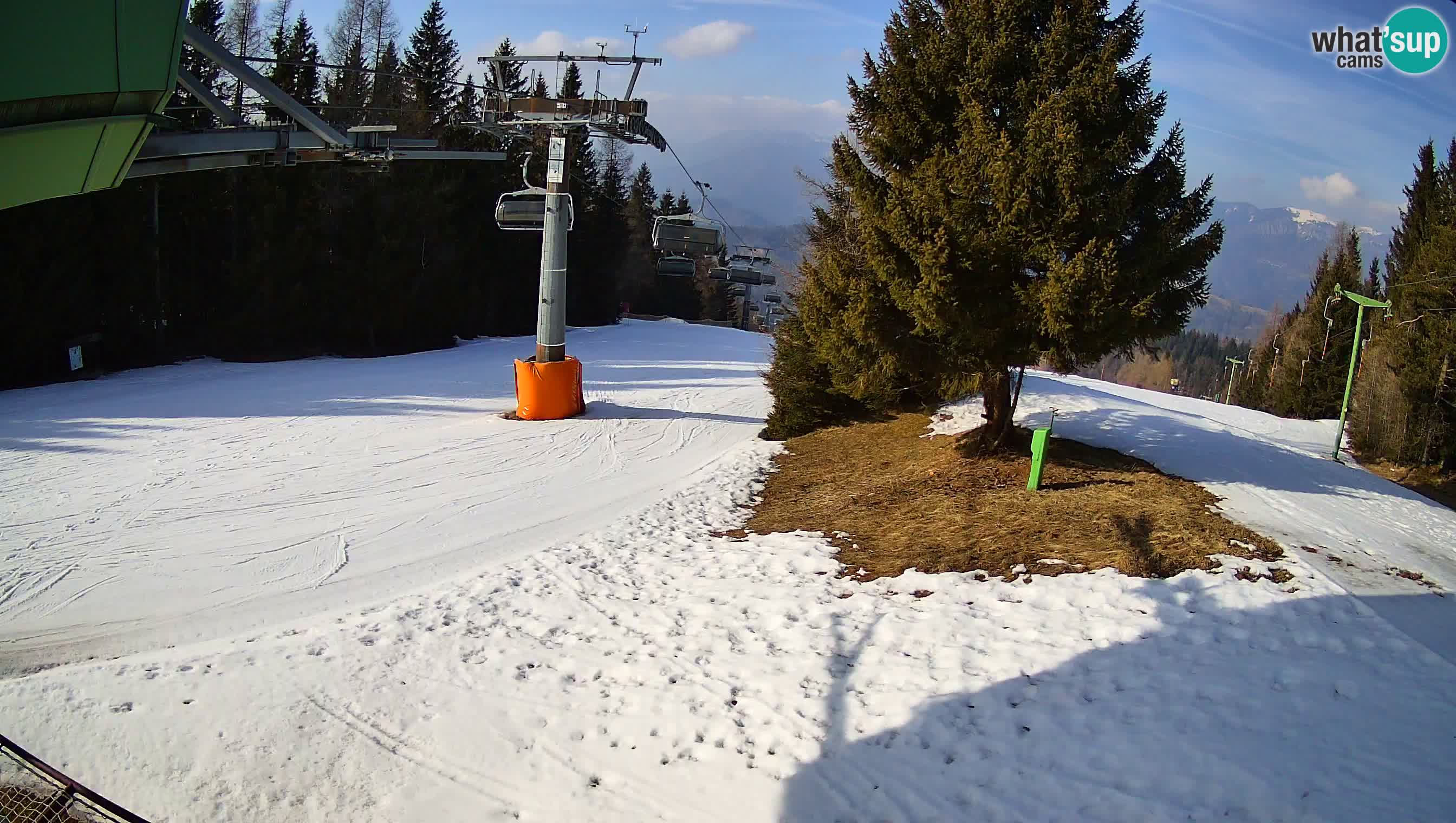 Skijalište Cerkno web kamera Lom – Slovenija