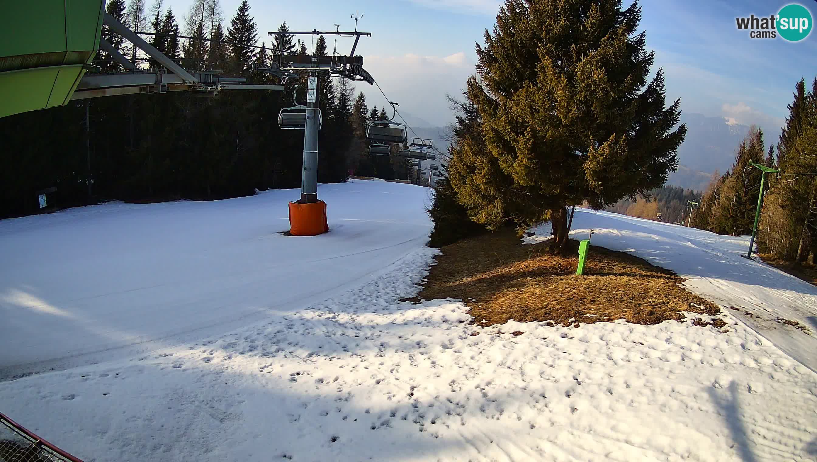 Skijalište Cerkno web kamera Lom – Slovenija