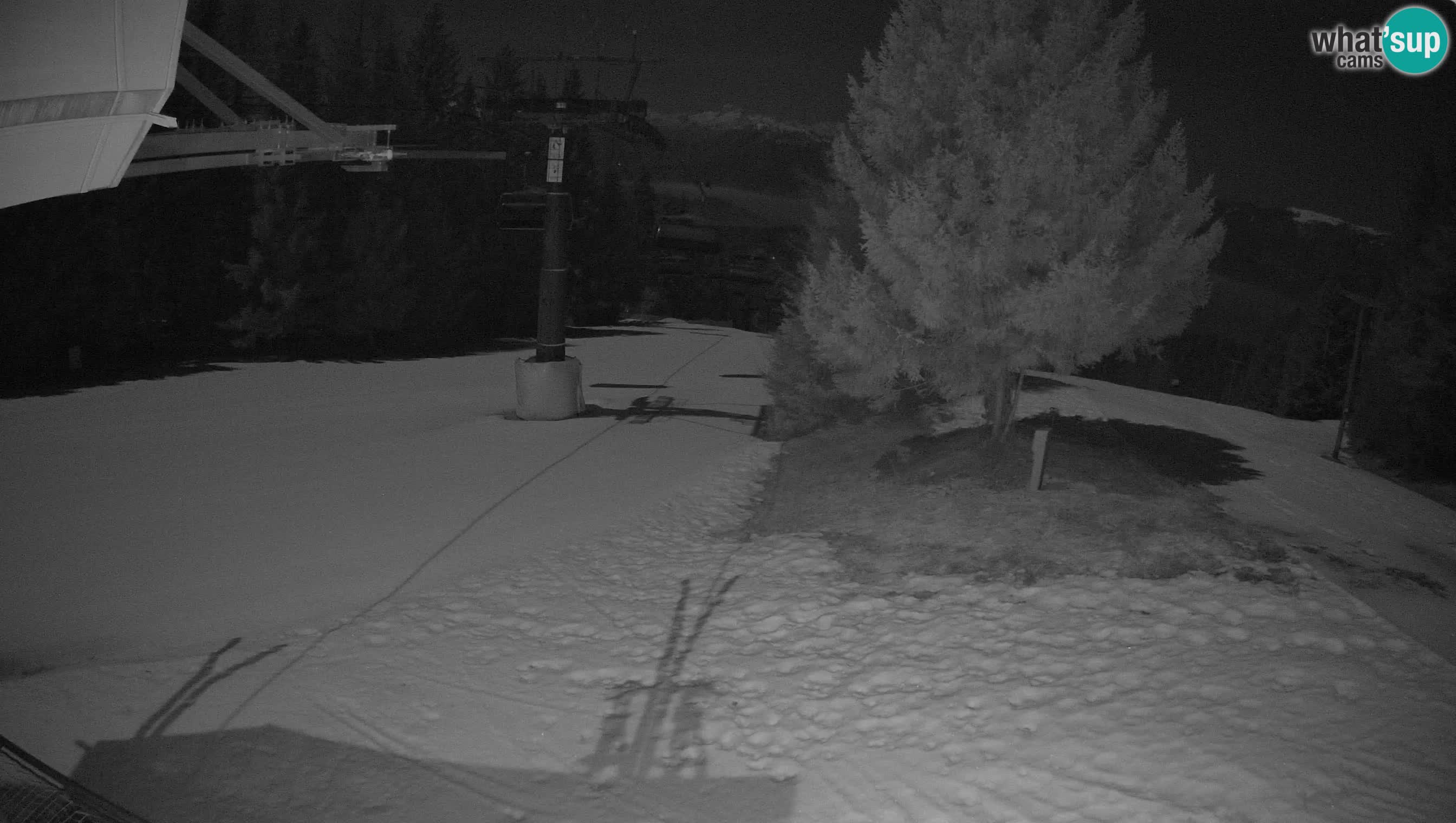 Smušišče Cerkno spletna kamera Lom zgornja proga