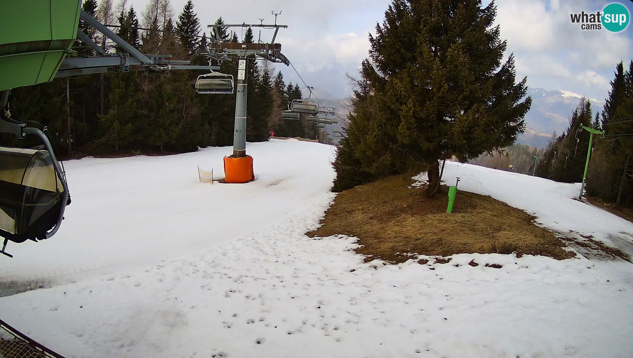 Cámara en vivo Estación de esquí de Cerkno Lom – Eslovenia
