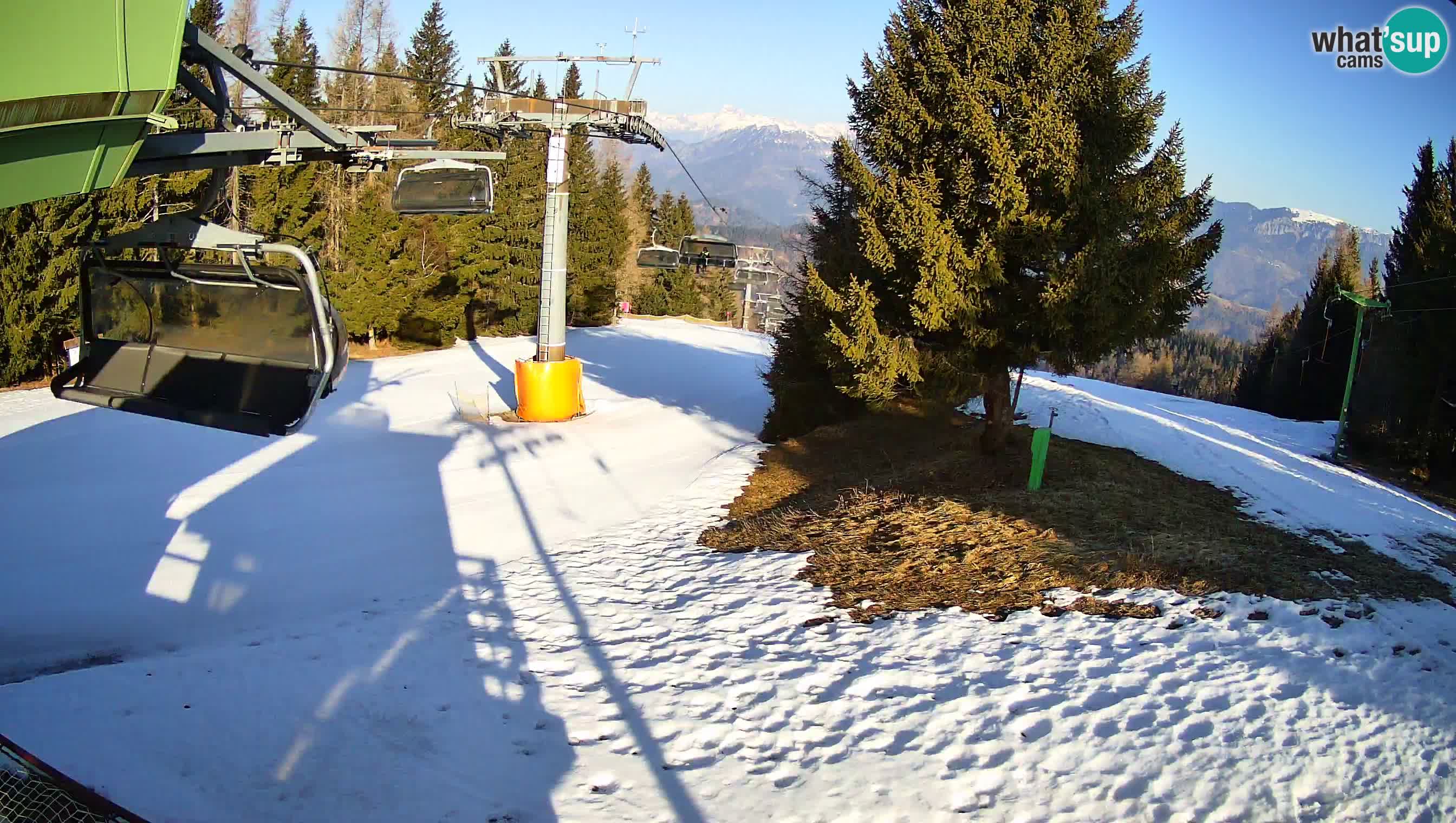 Cámara en vivo Estación de esquí de Cerkno Lom – Eslovenia