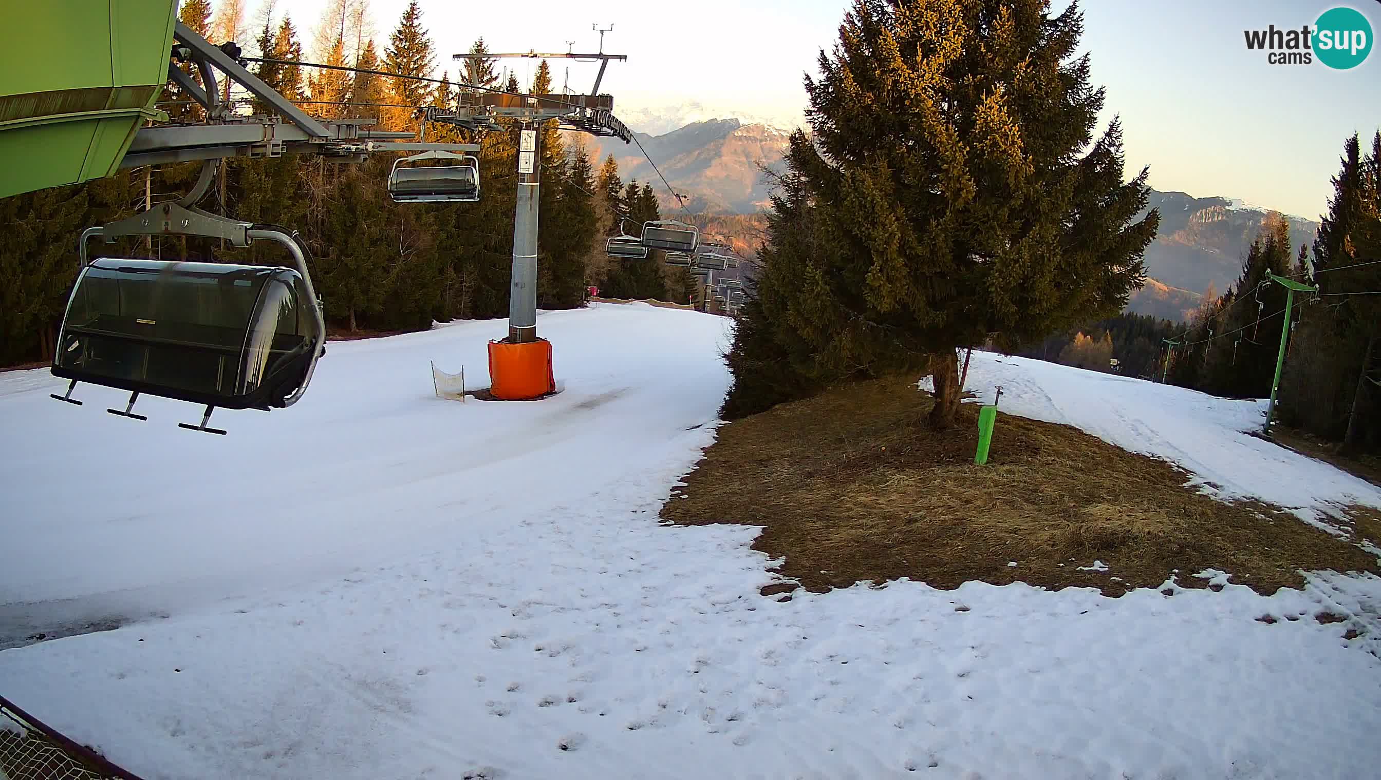 Skizentrum webcam Cerkno Lom – Slowenien