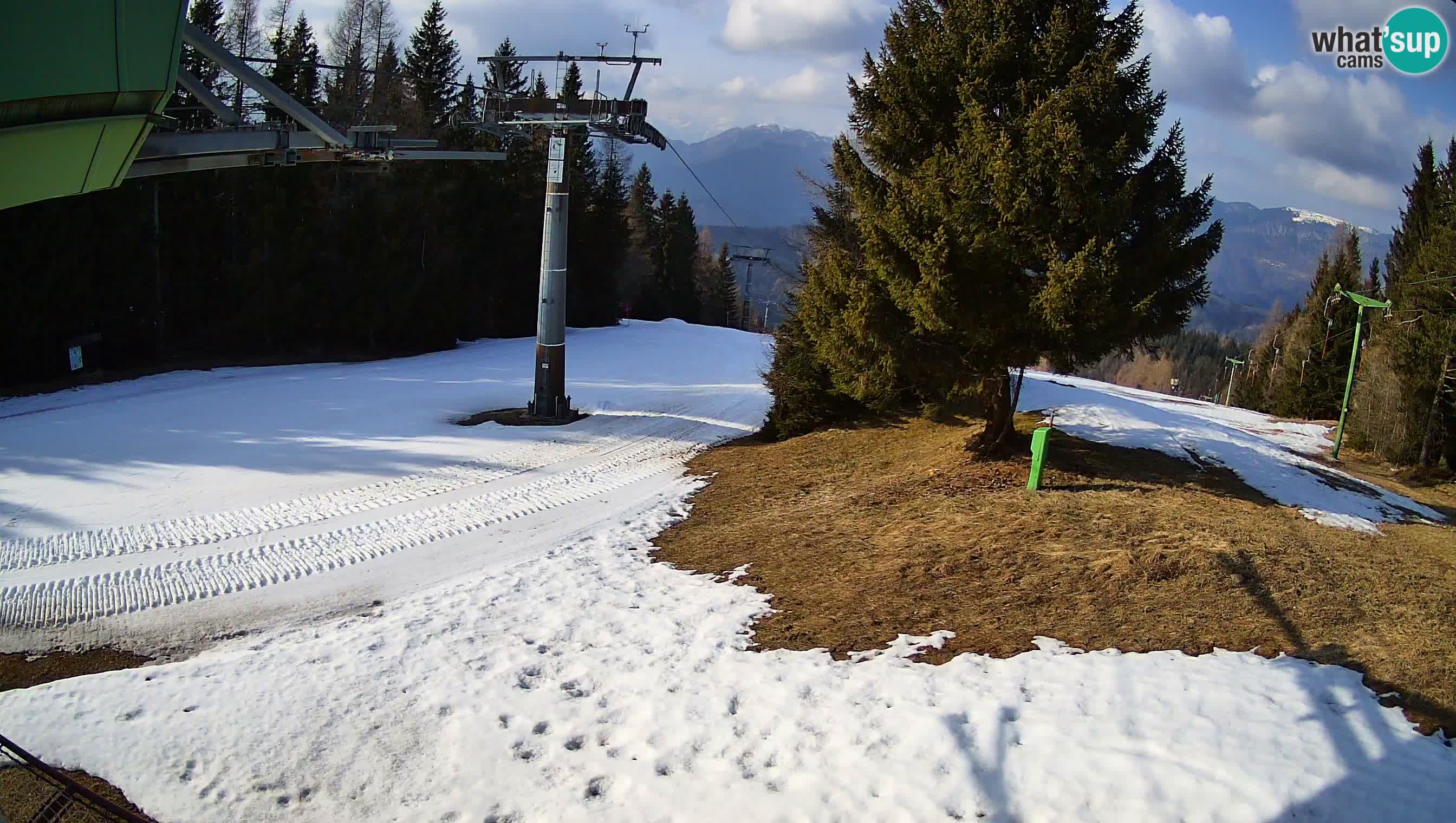 Skijalište Cerkno web kamera Lom – Slovenija