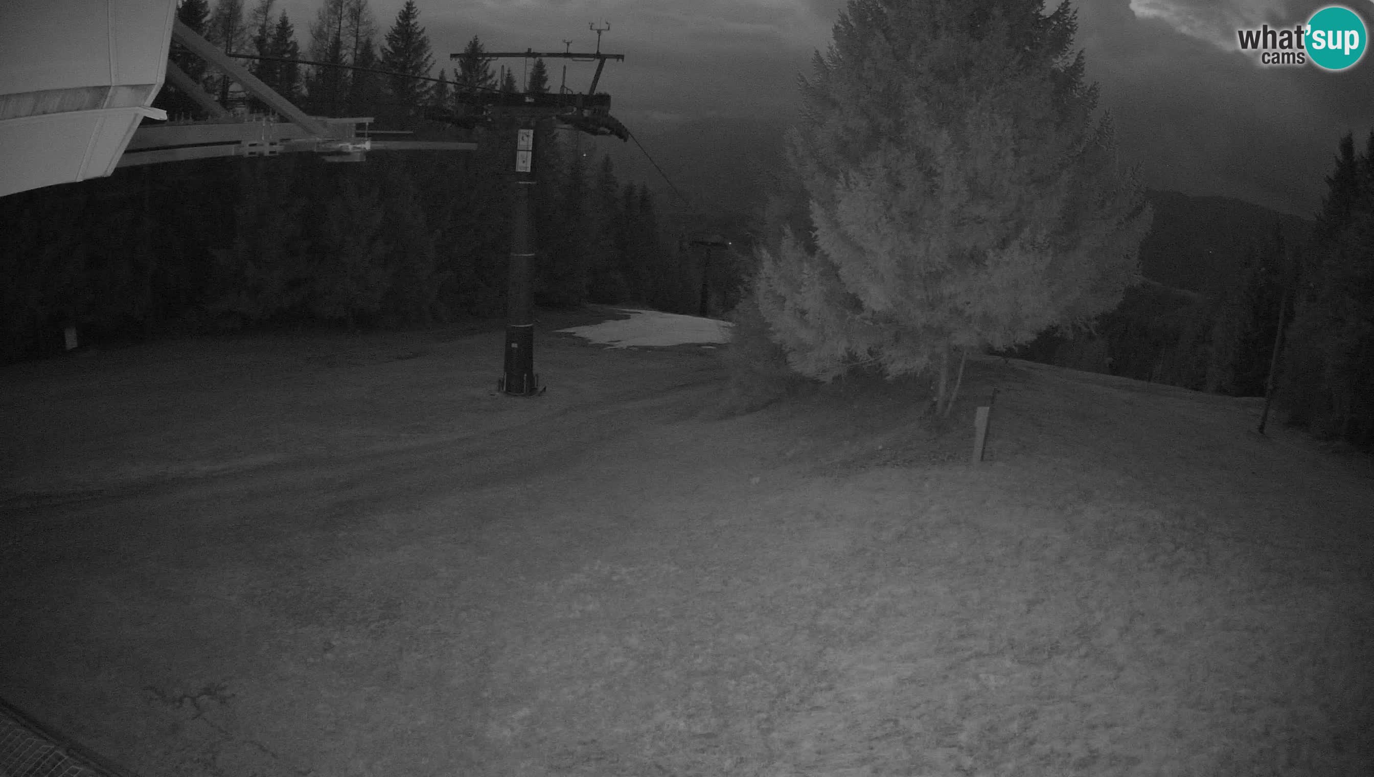 Smušišče Cerkno spletna kamera Lom zgornja proga