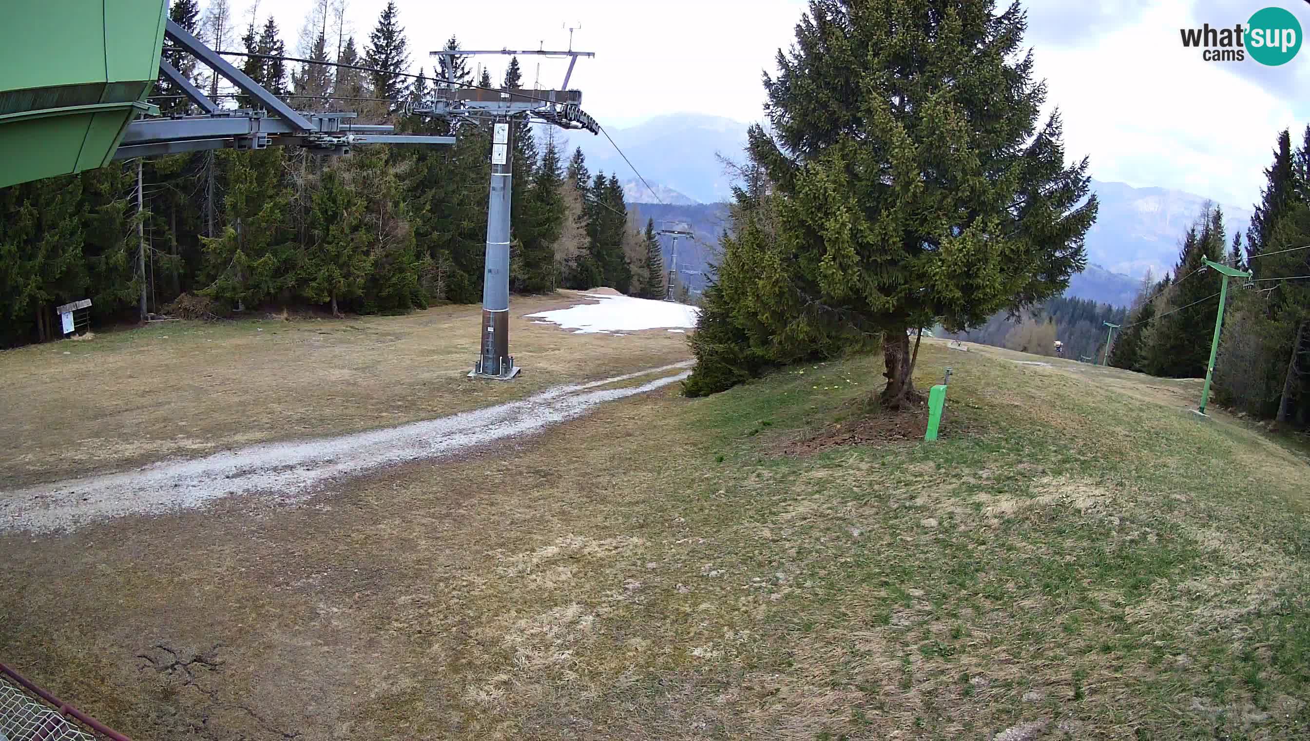 Smušišče Cerkno spletna kamera Lom zgornja proga