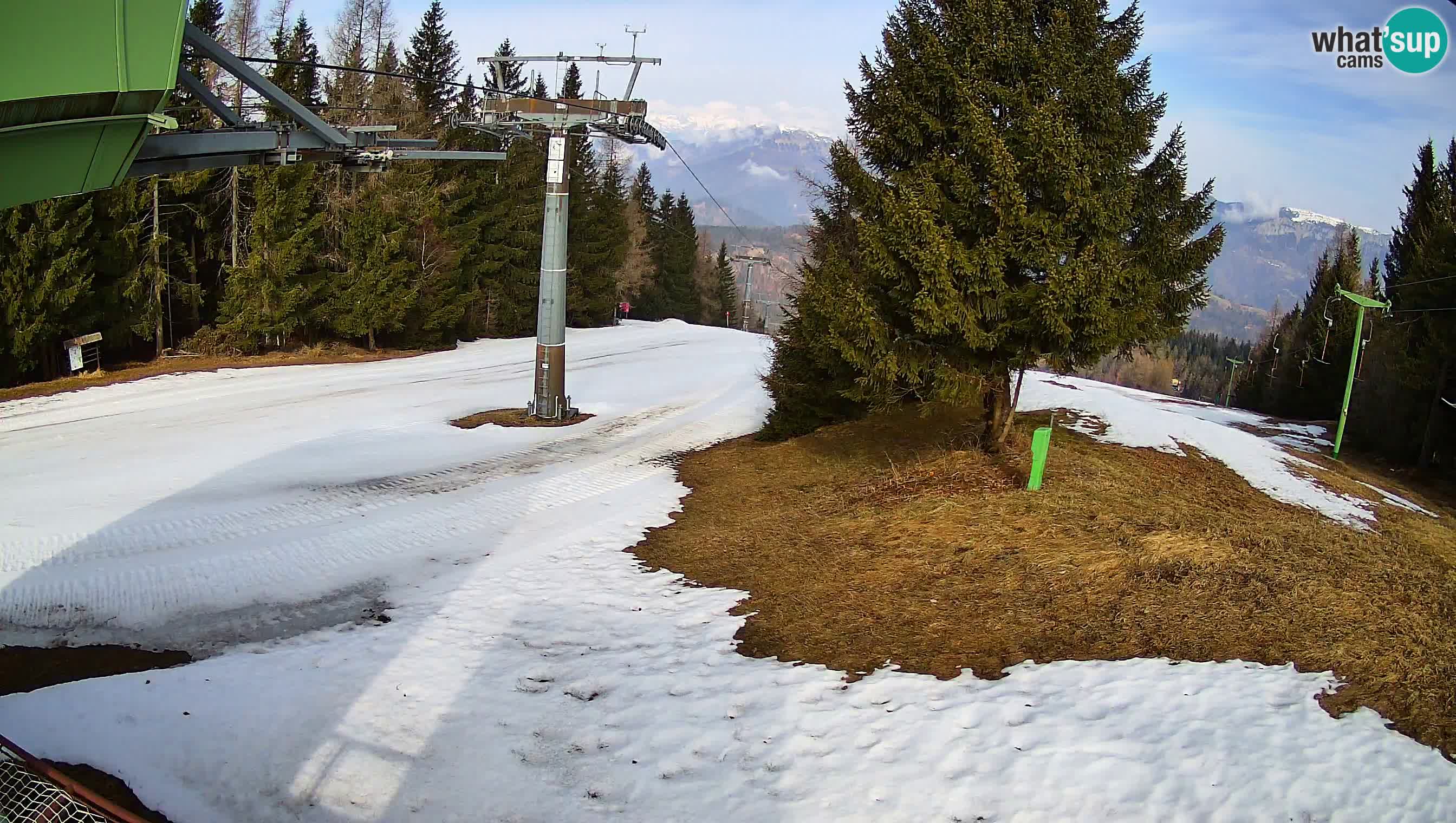 Skijalište Cerkno web kamera Lom – Slovenija