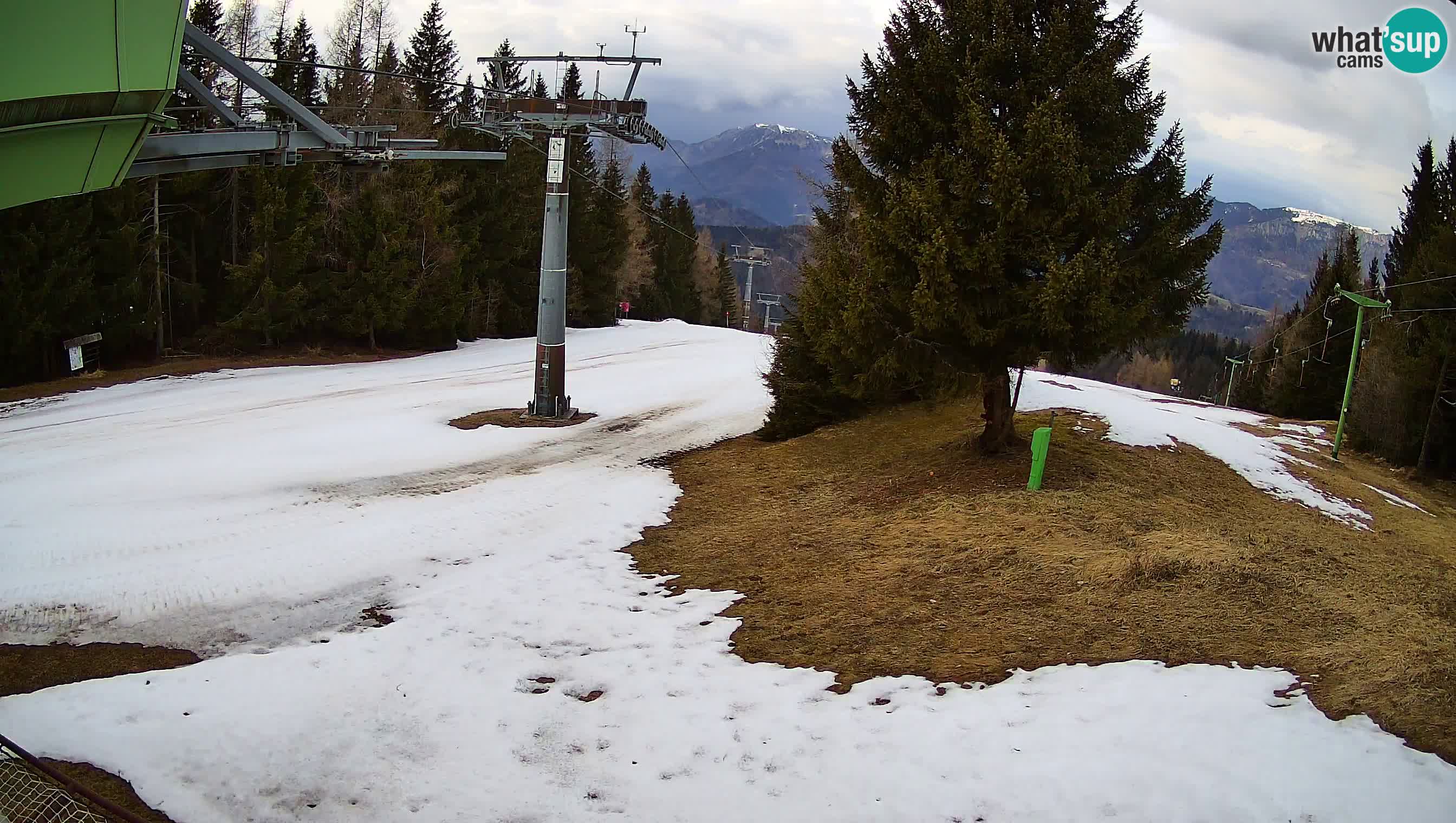 Smušišče Cerkno spletna kamera Lom zgornja proga