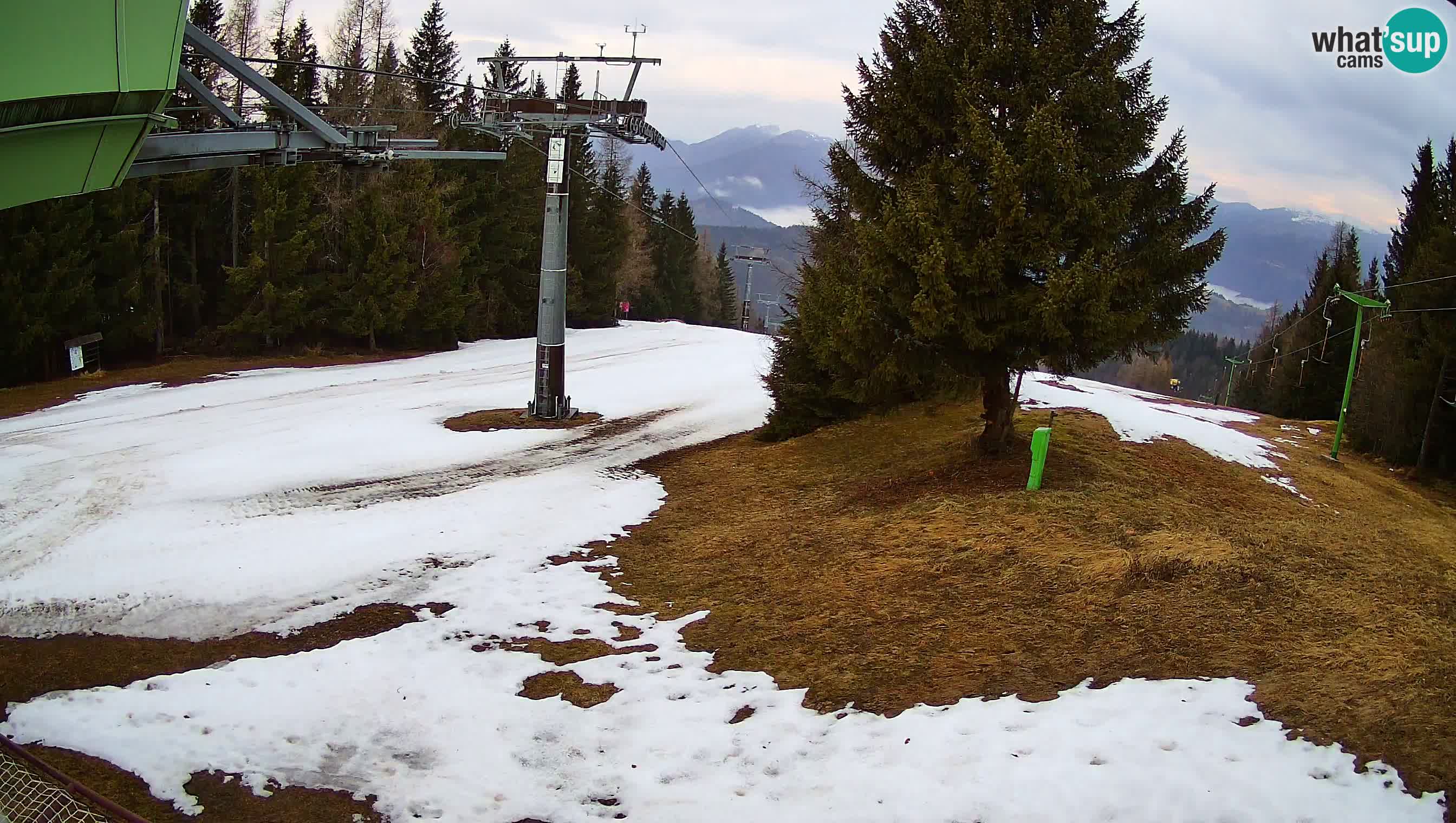 Centre de ski de Cerkno webcam Lom – Slovénie