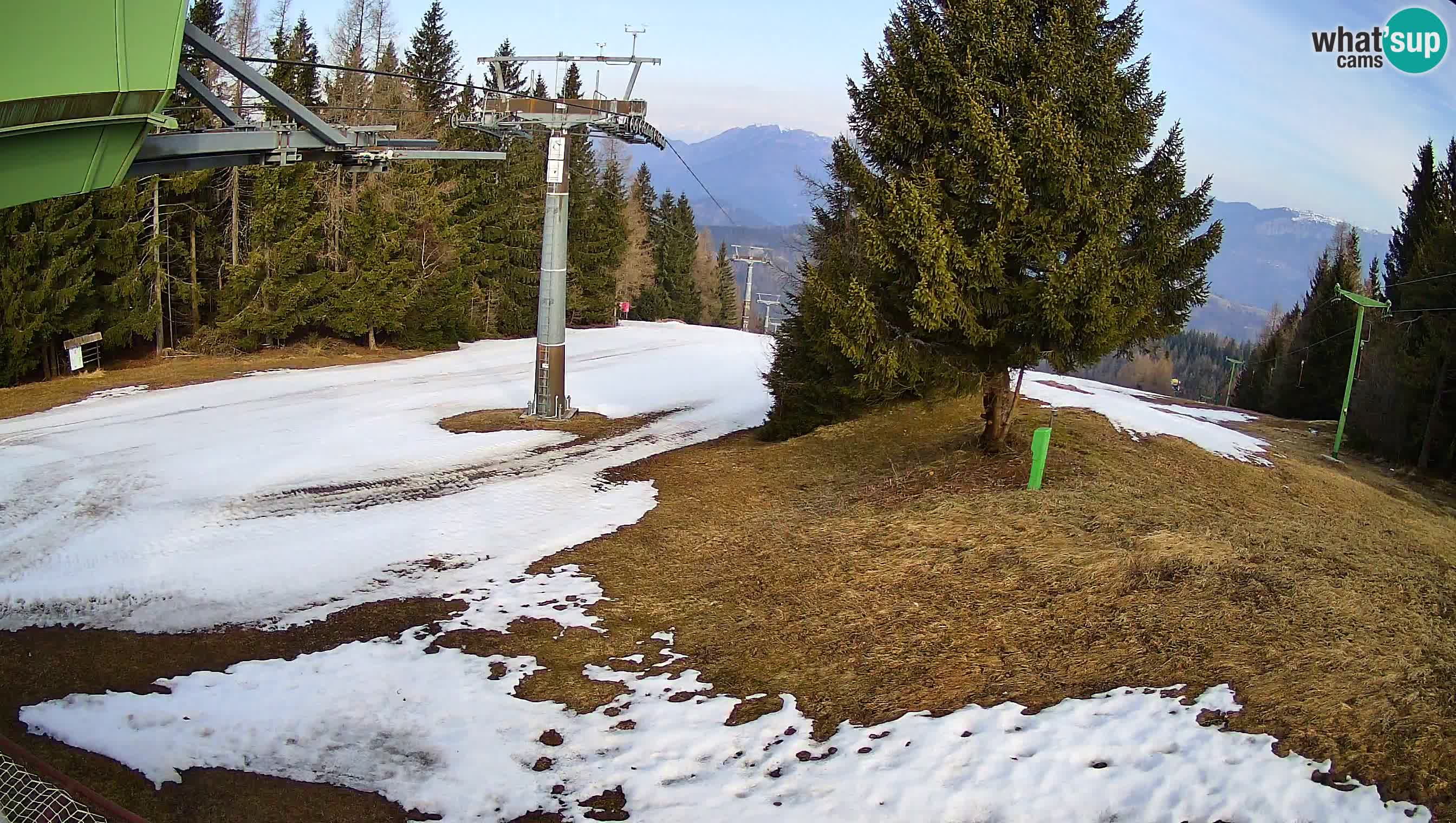 Smušišče Cerkno spletna kamera Lom zgornja proga
