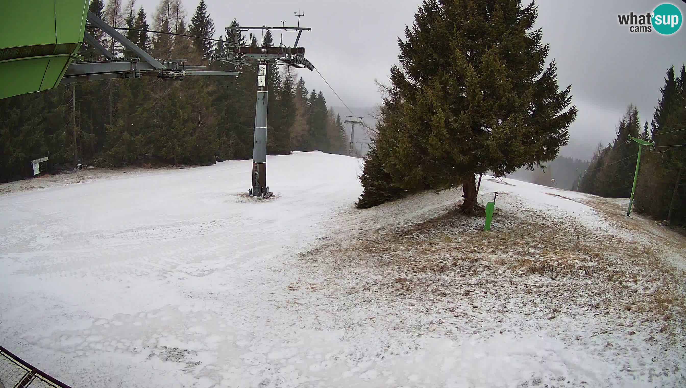 Skijalište Cerkno web kamera Lom – Slovenija