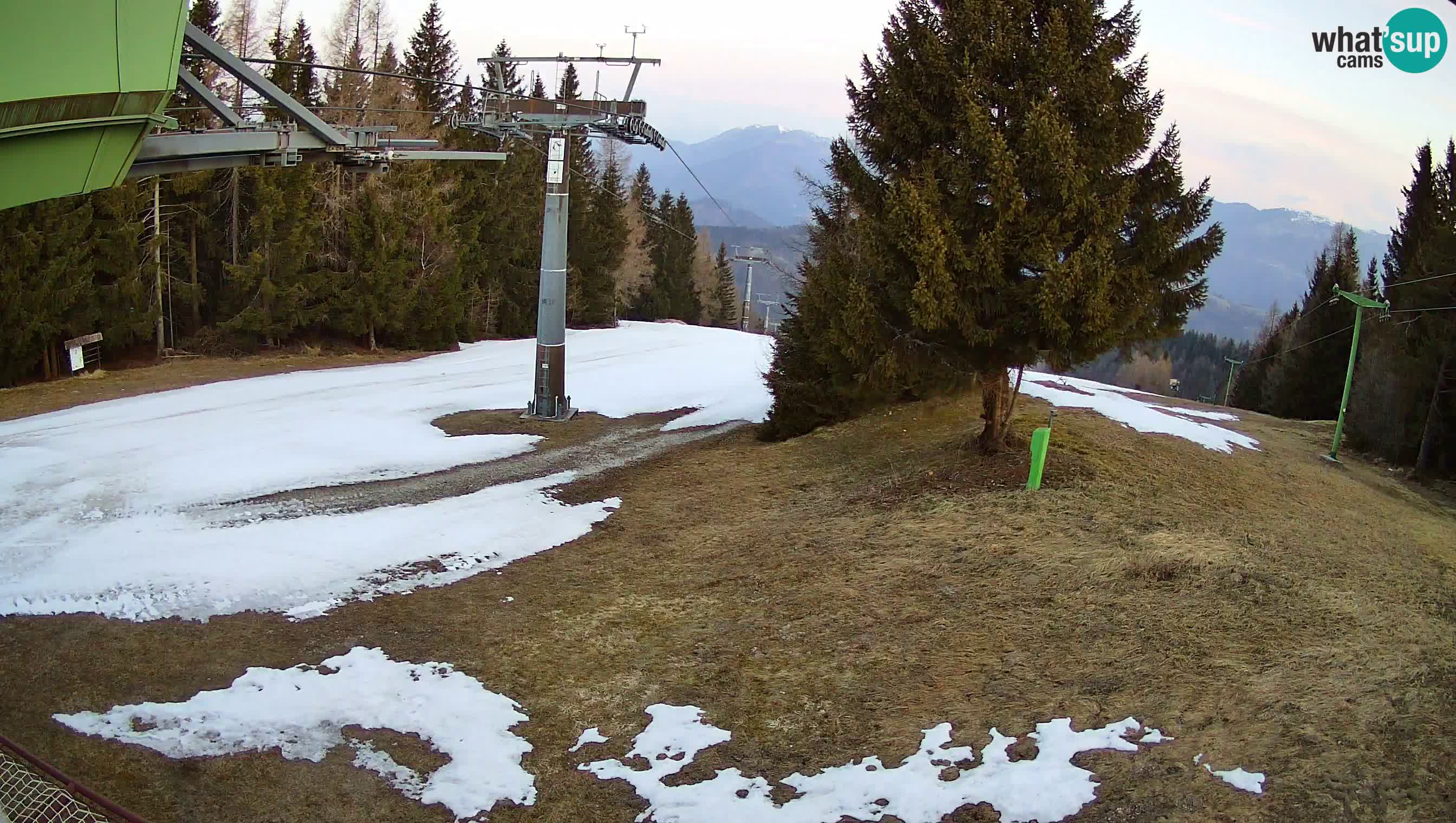 Skizentrum webcam Cerkno Lom – Slowenien