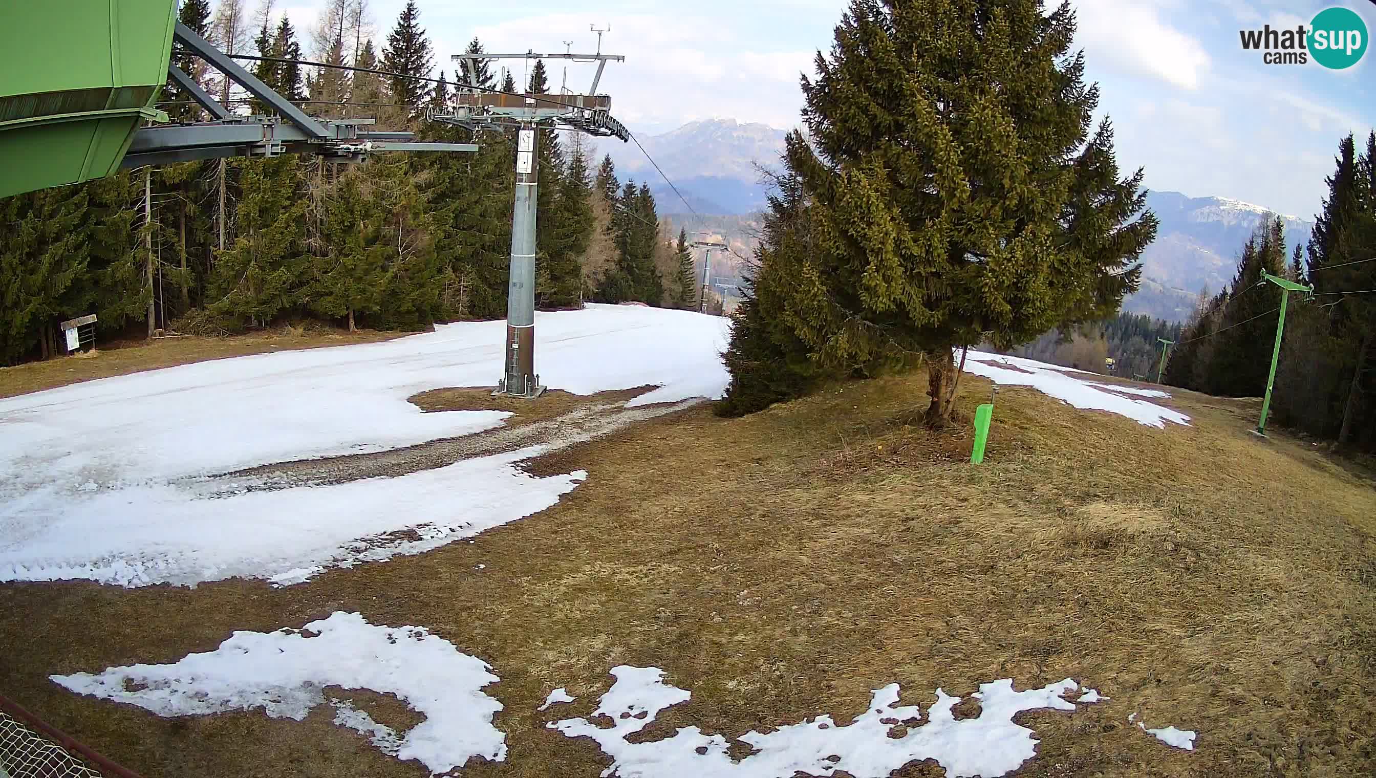 Skijalište Cerkno web kamera Lom – Slovenija