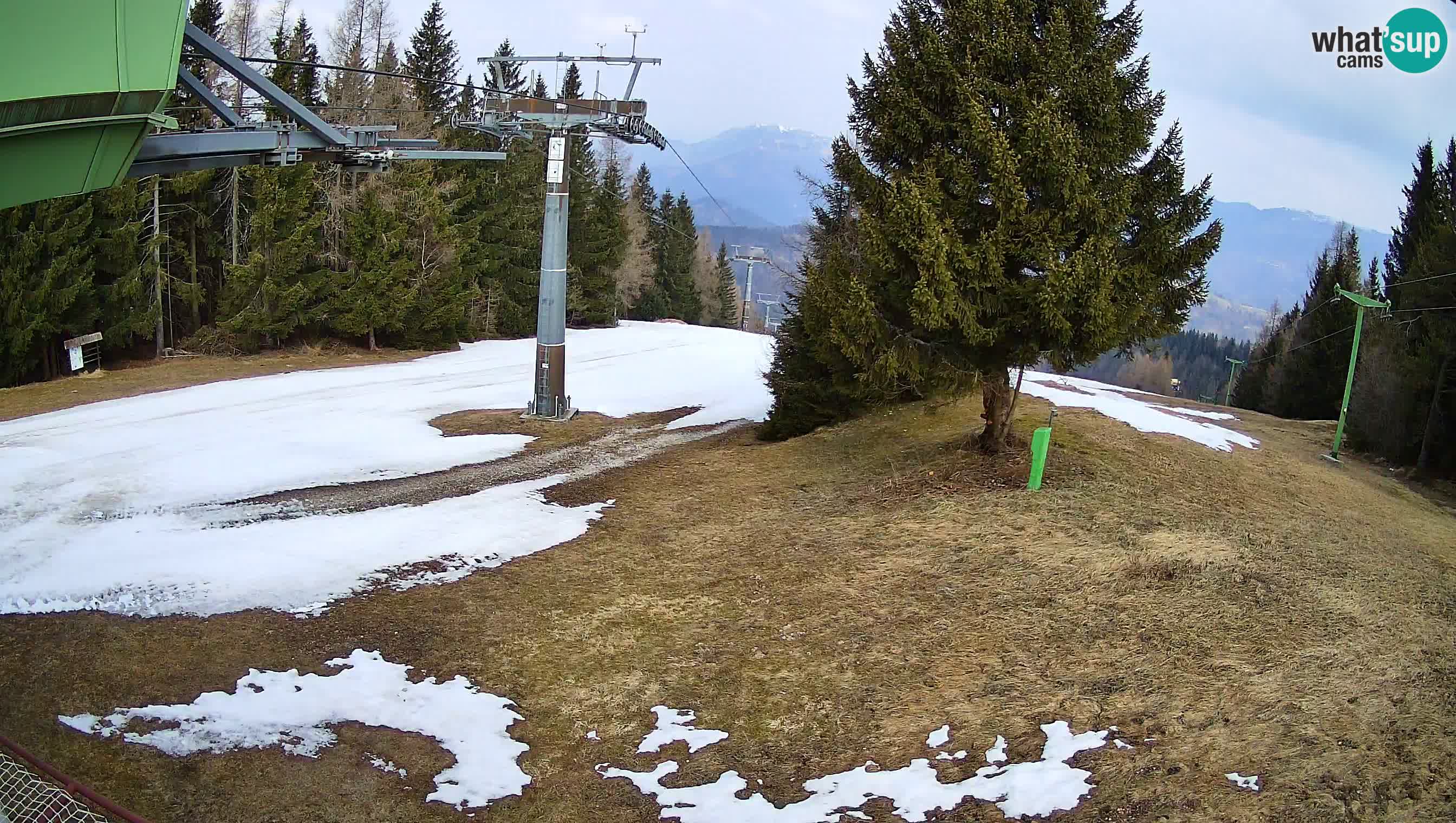 Skijalište Cerkno web kamera Lom – Slovenija