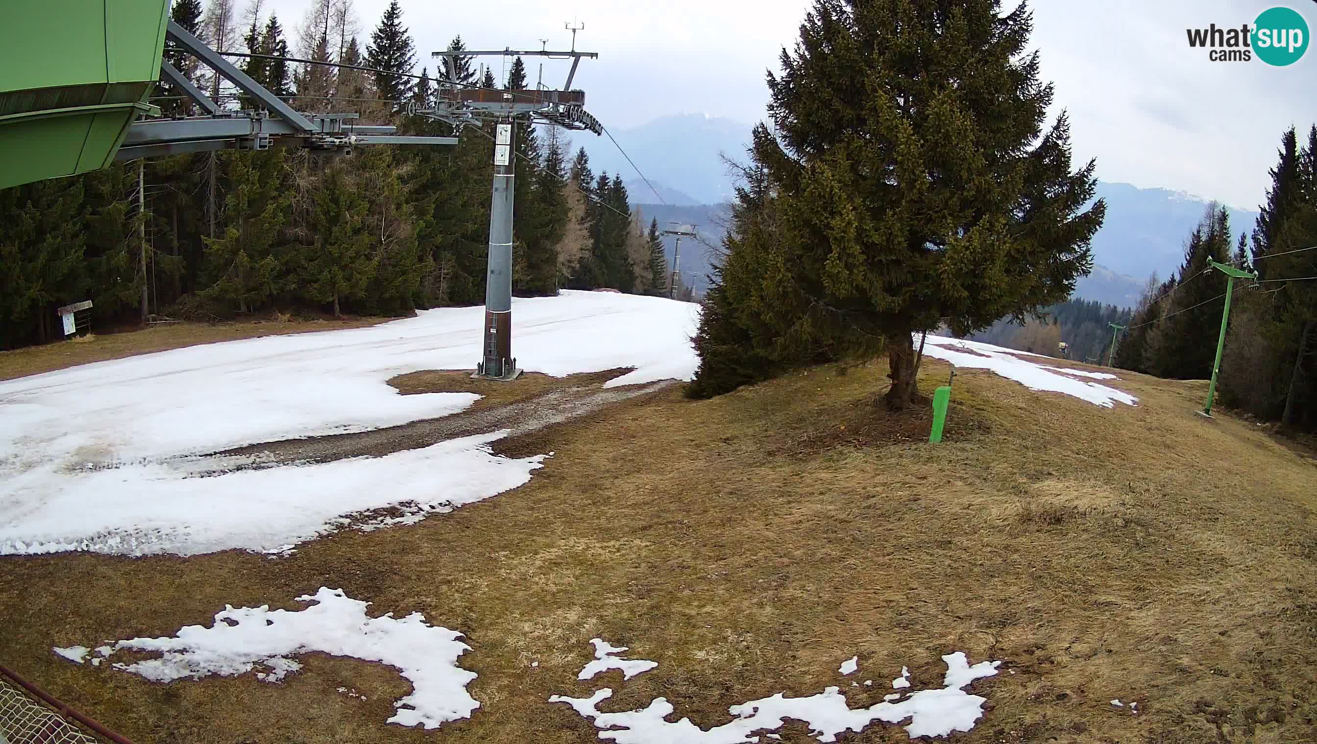 Cámara en vivo Estación de esquí de Cerkno Lom – Eslovenia