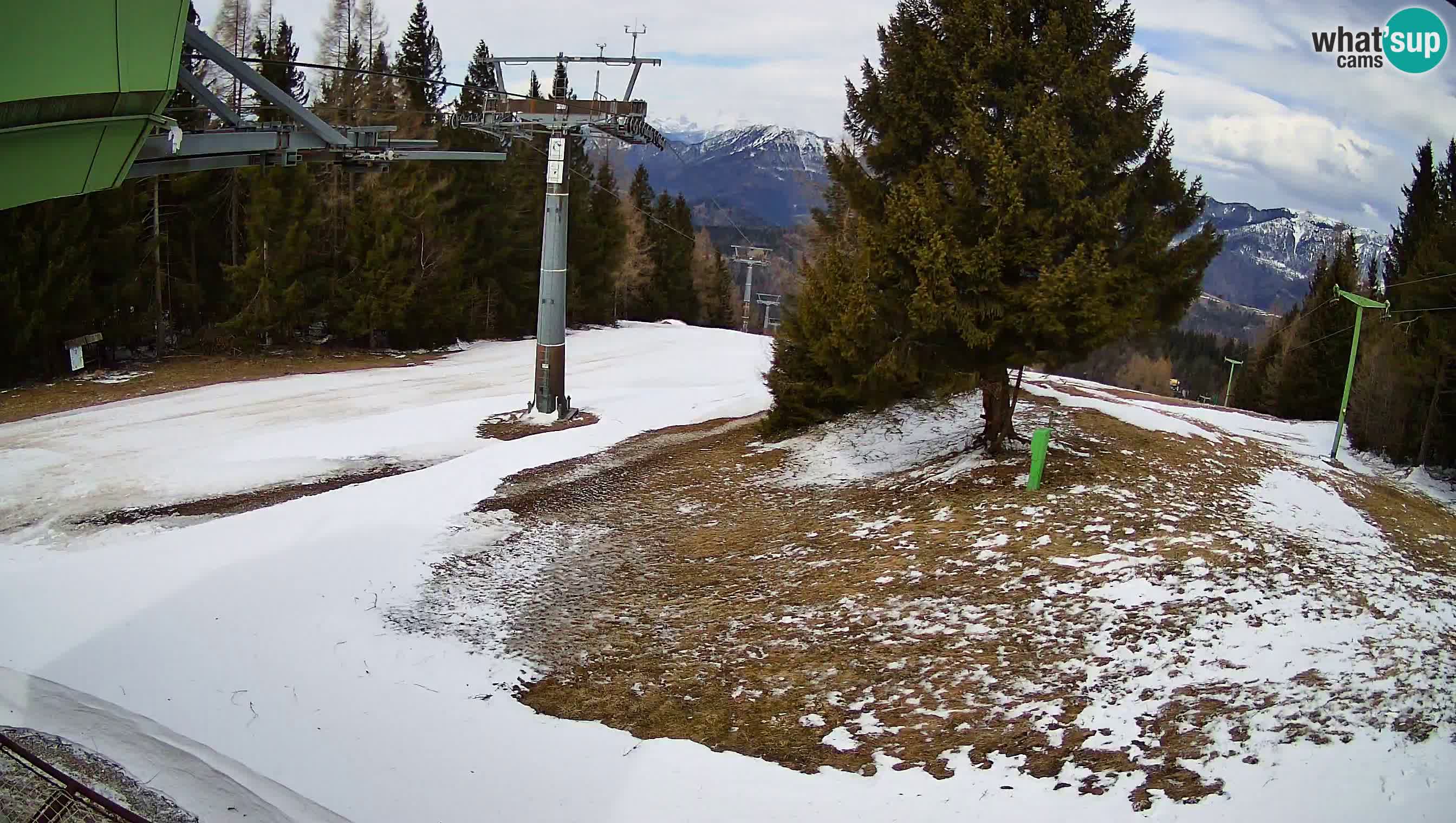 Cámara en vivo Estación de esquí de Cerkno Lom – Eslovenia