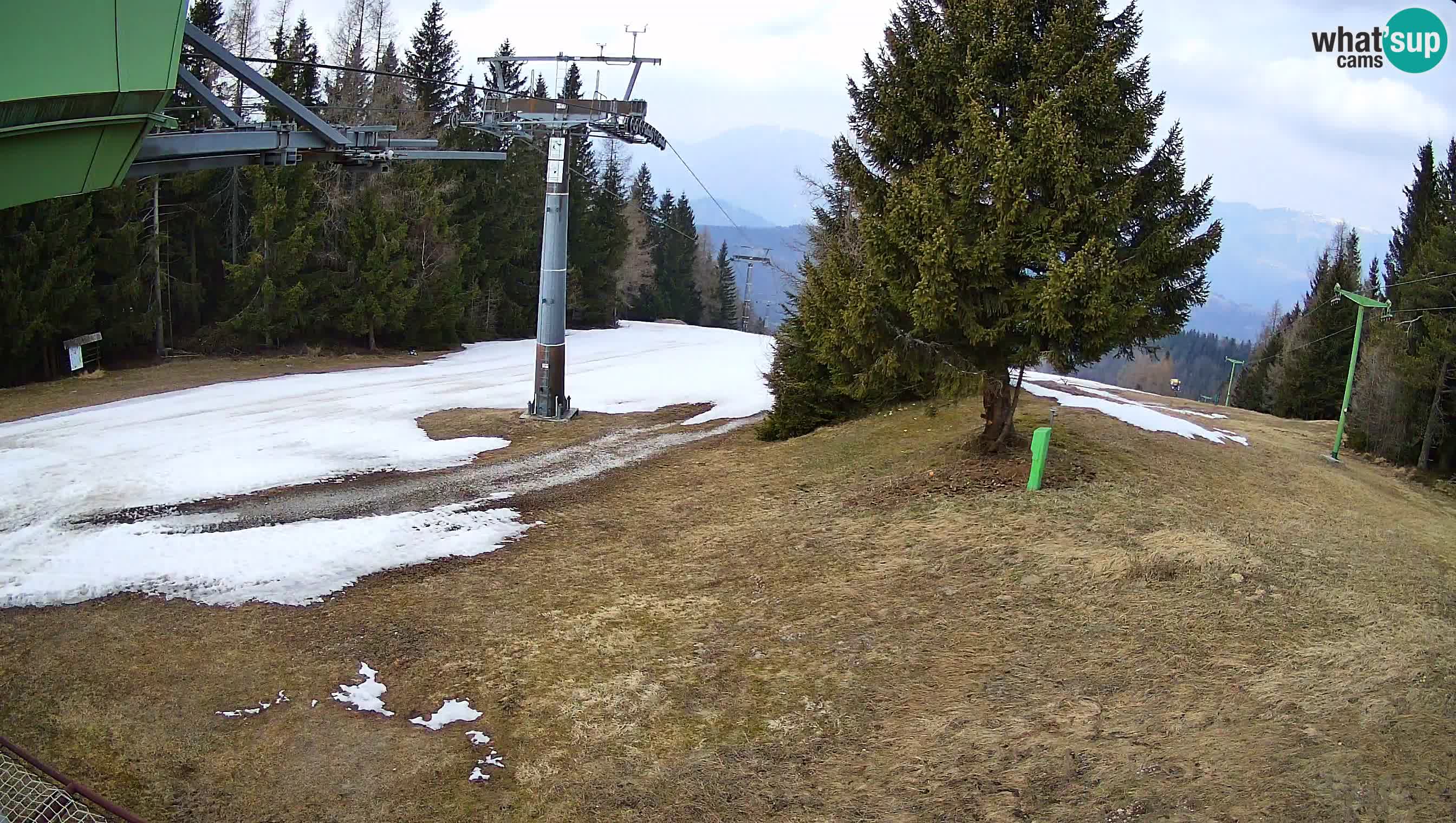 Skijalište Cerkno web kamera Lom – Slovenija