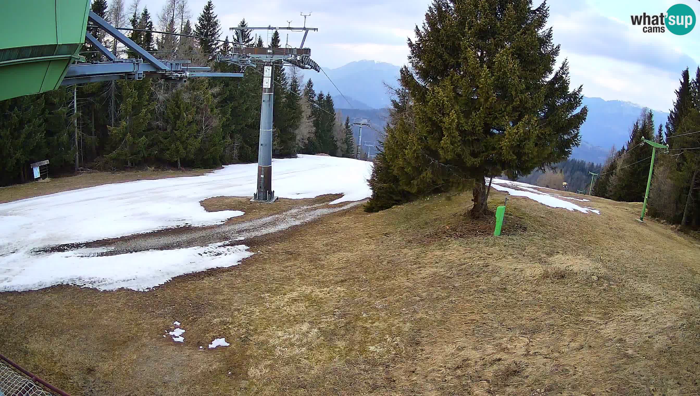 Skijalište Cerkno web kamera Lom – Slovenija