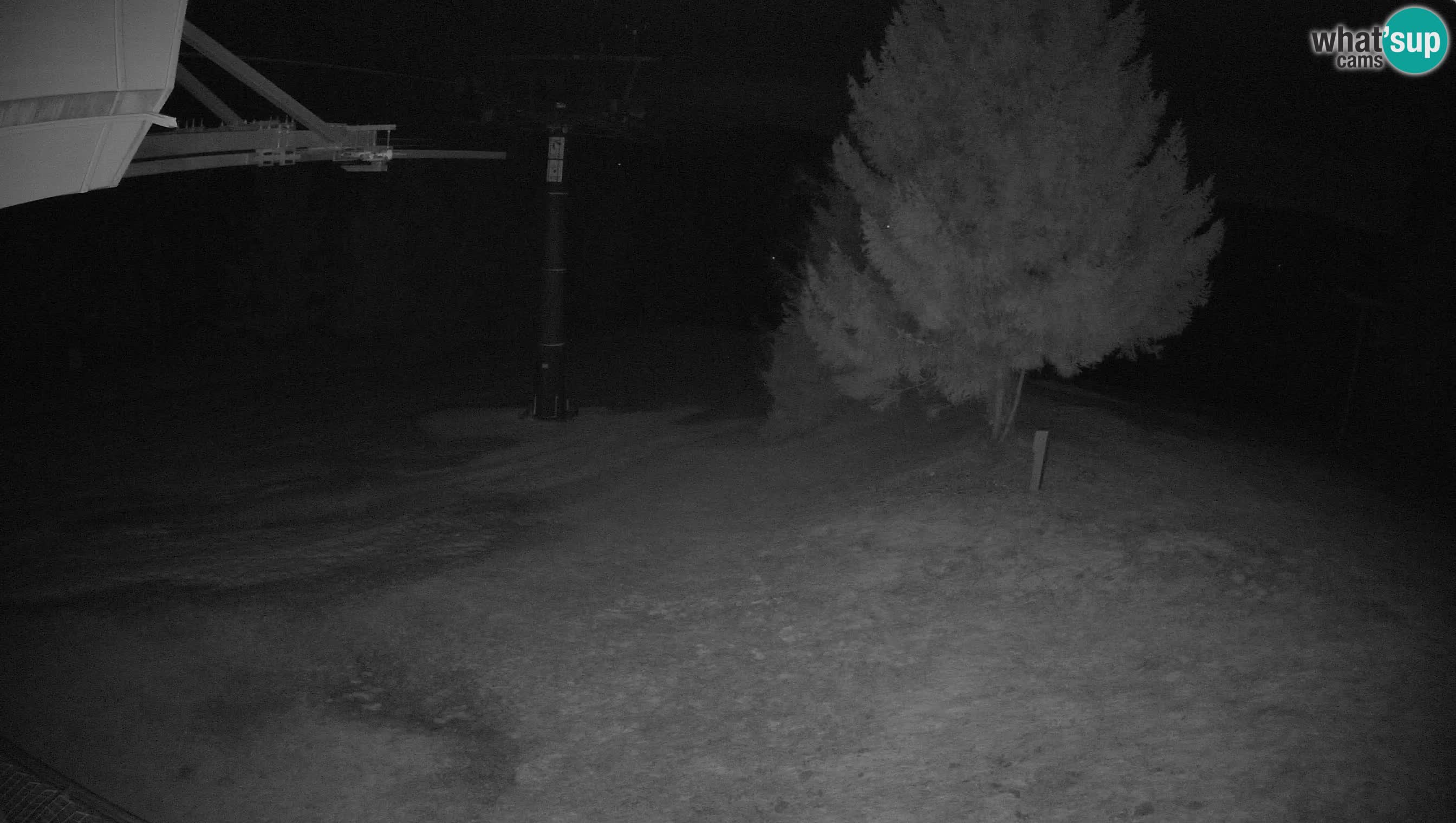 Smušišče Cerkno spletna kamera Lom zgornja proga