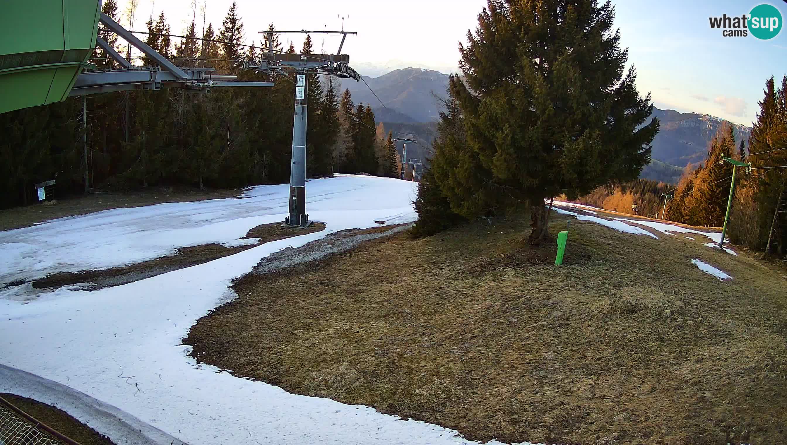 Skizentrum webcam Cerkno Lom – Slowenien