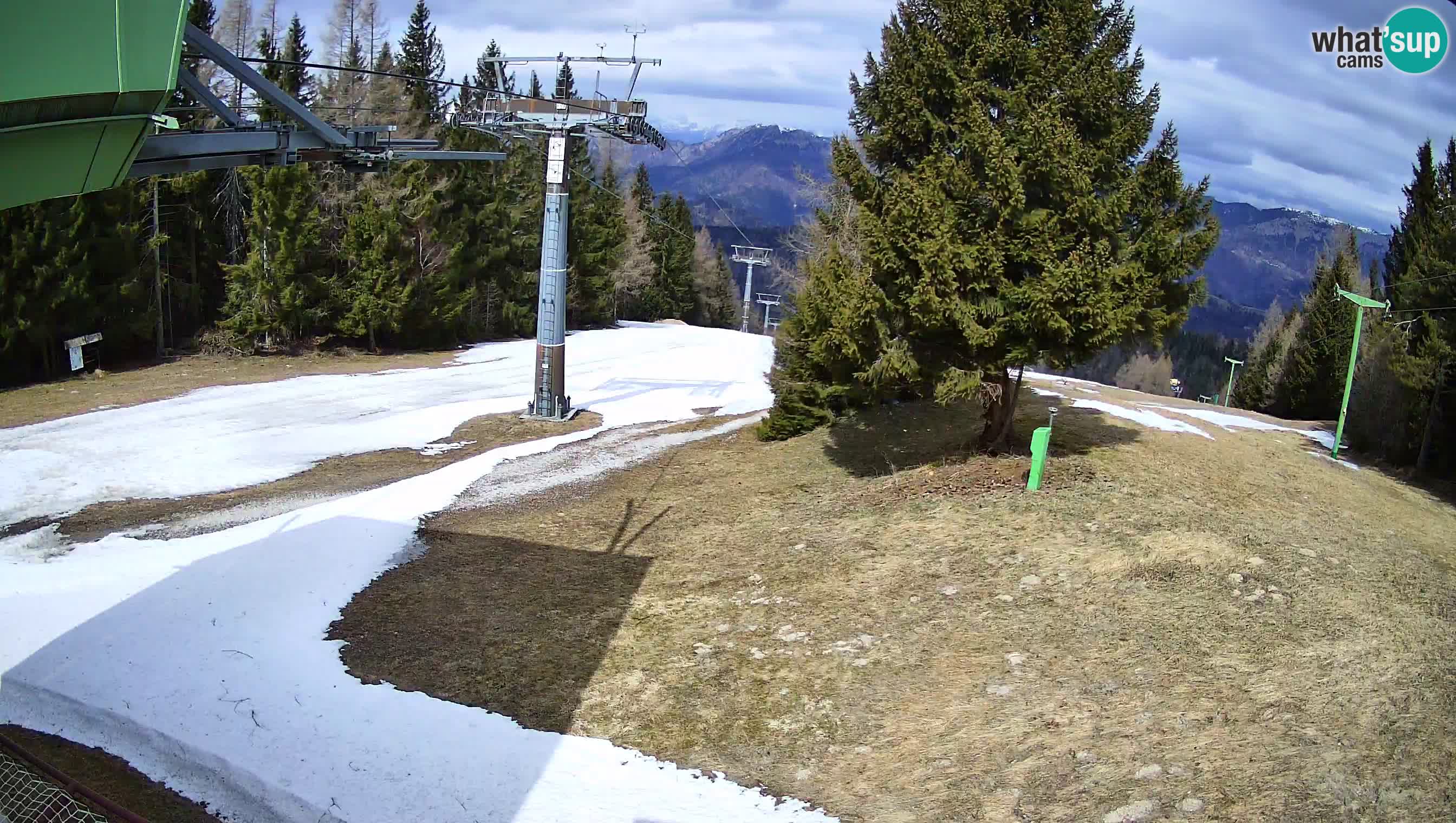 Cámara en vivo Estación de esquí de Cerkno Lom – Eslovenia