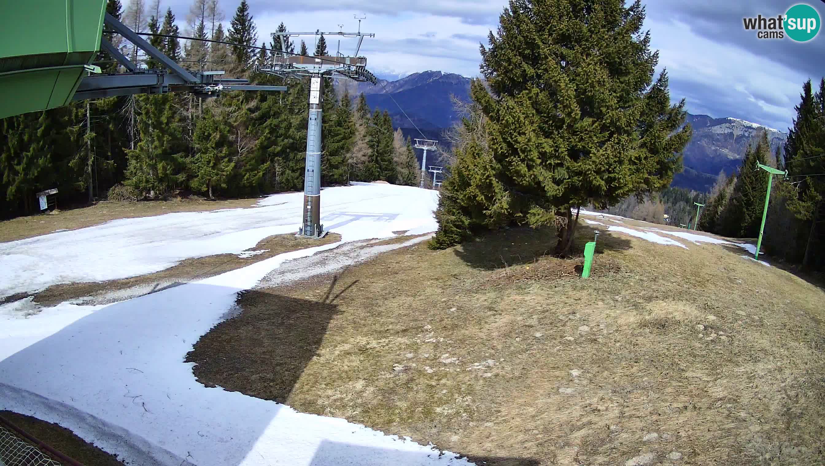 Cámara en vivo Estación de esquí de Cerkno Lom – Eslovenia