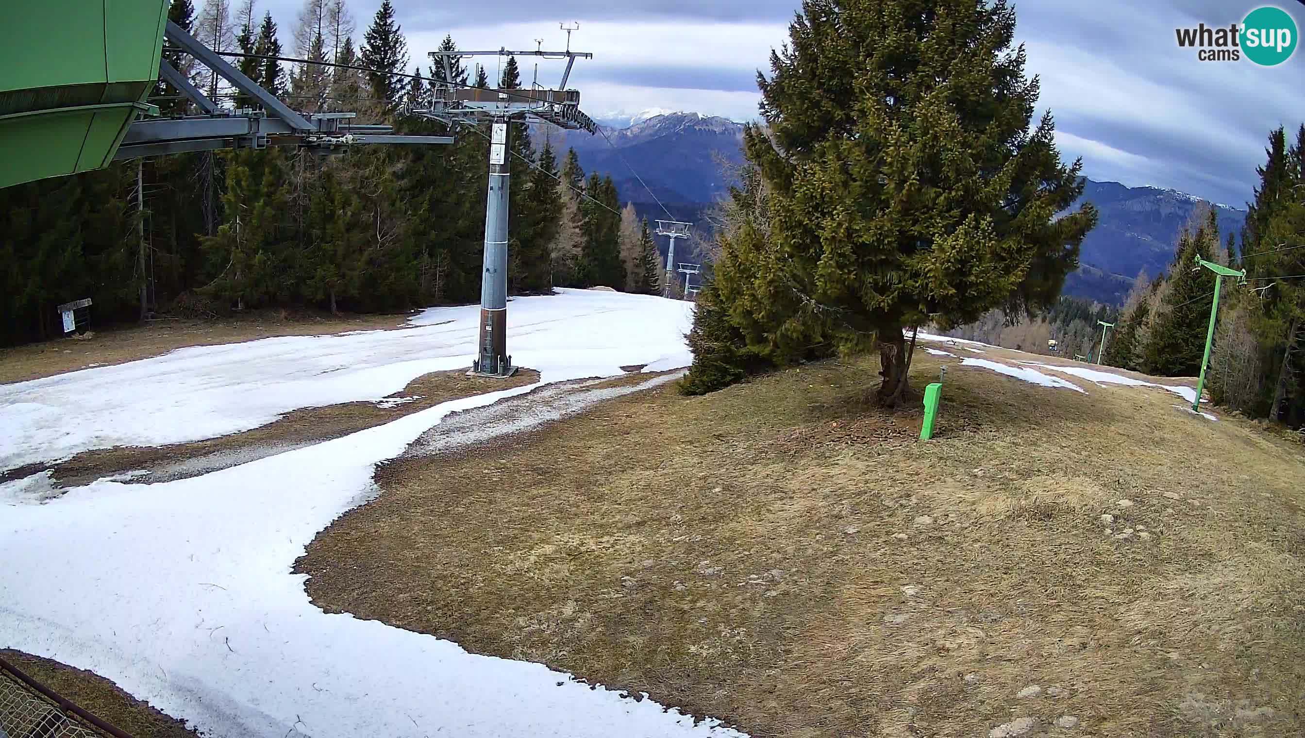 Centre de ski de Cerkno webcam Lom – Slovénie