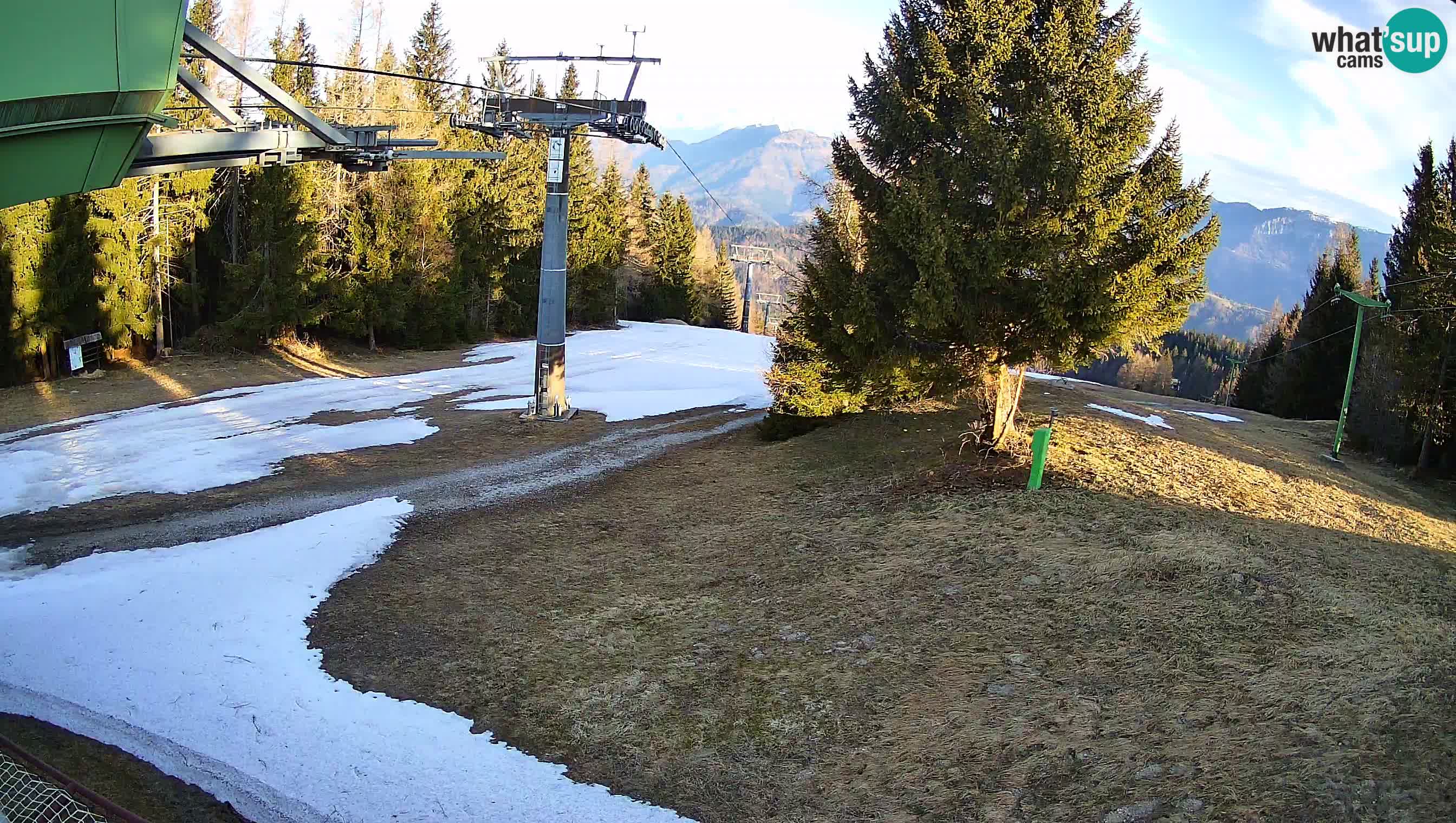Smušišče Cerkno spletna kamera Lom zgornja proga