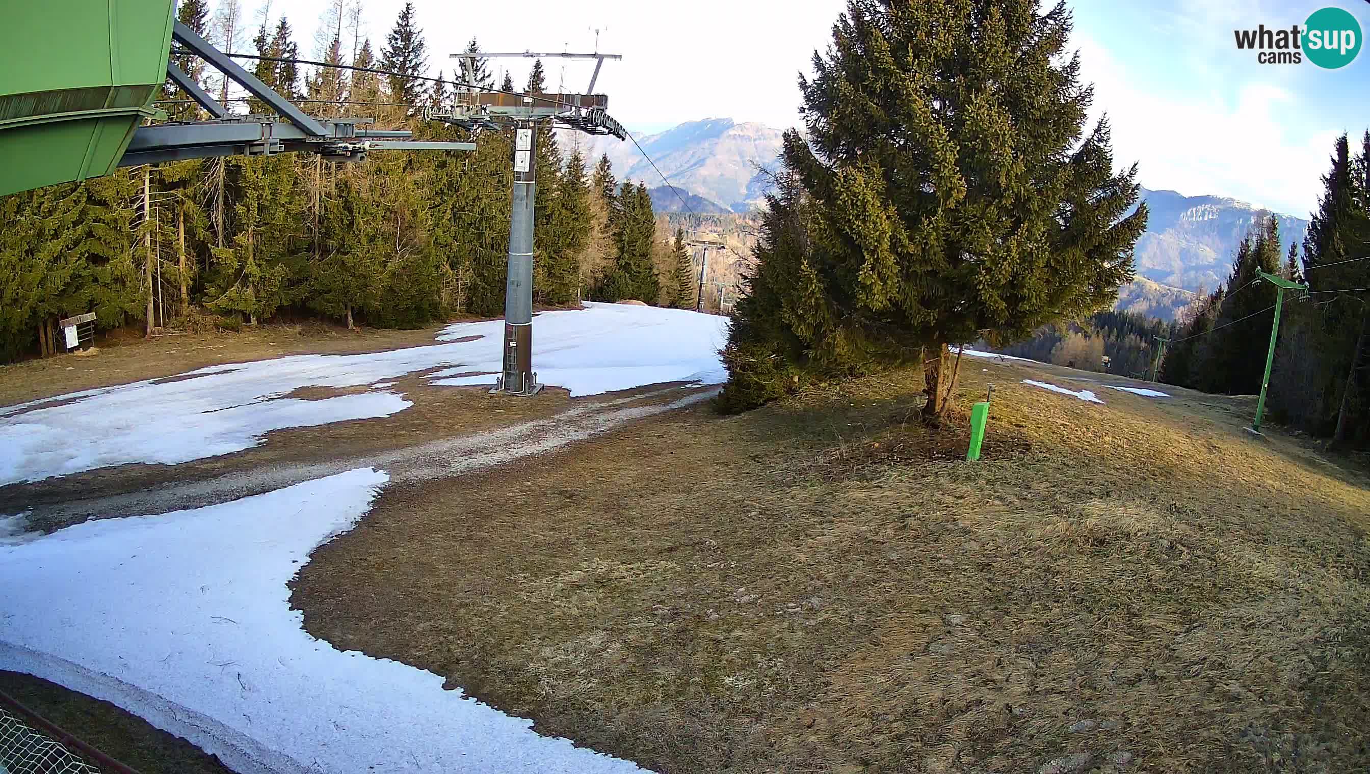 Skijalište Cerkno web kamera Lom – Slovenija