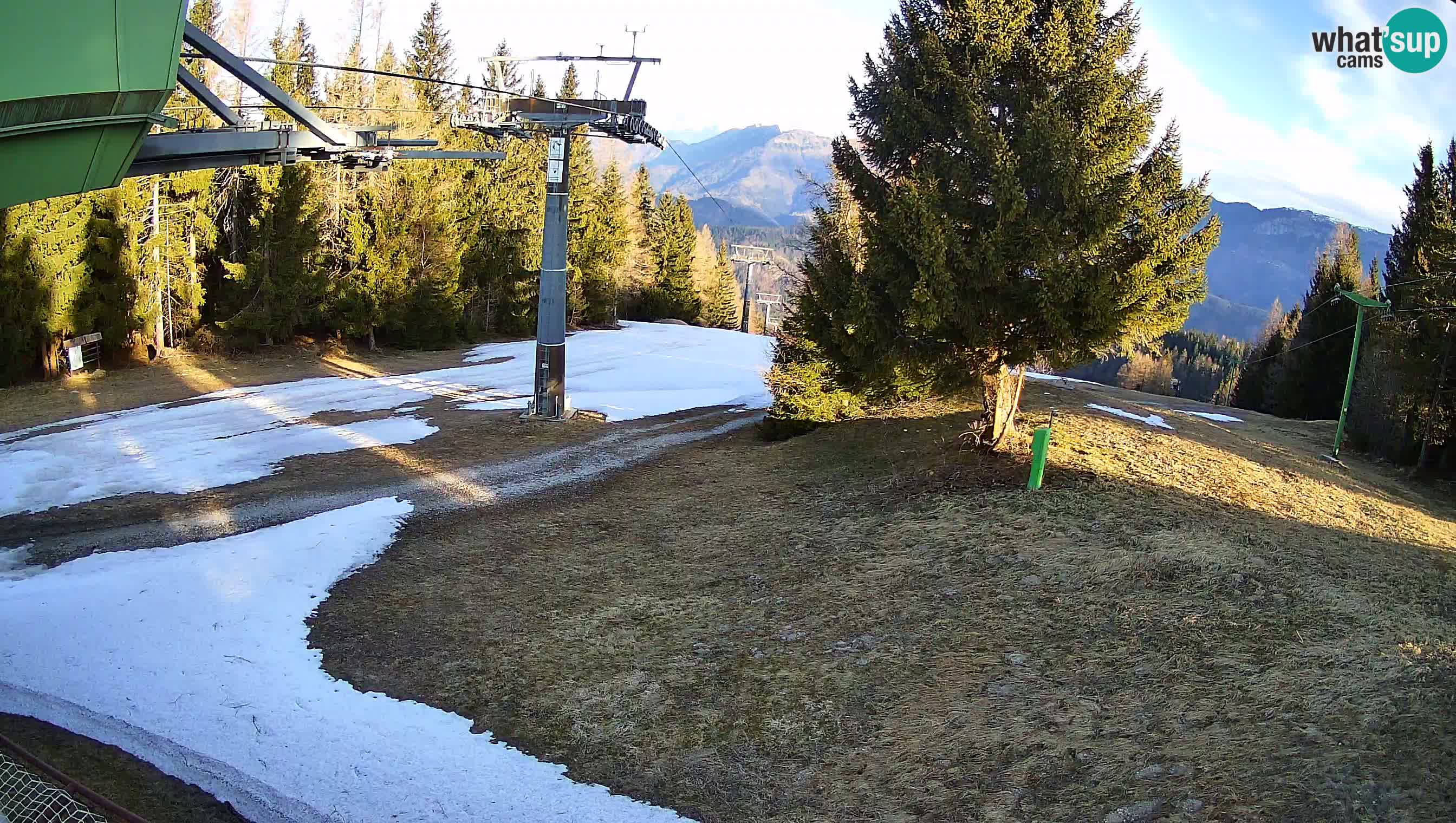 Skizentrum webcam Cerkno Lom – Slowenien