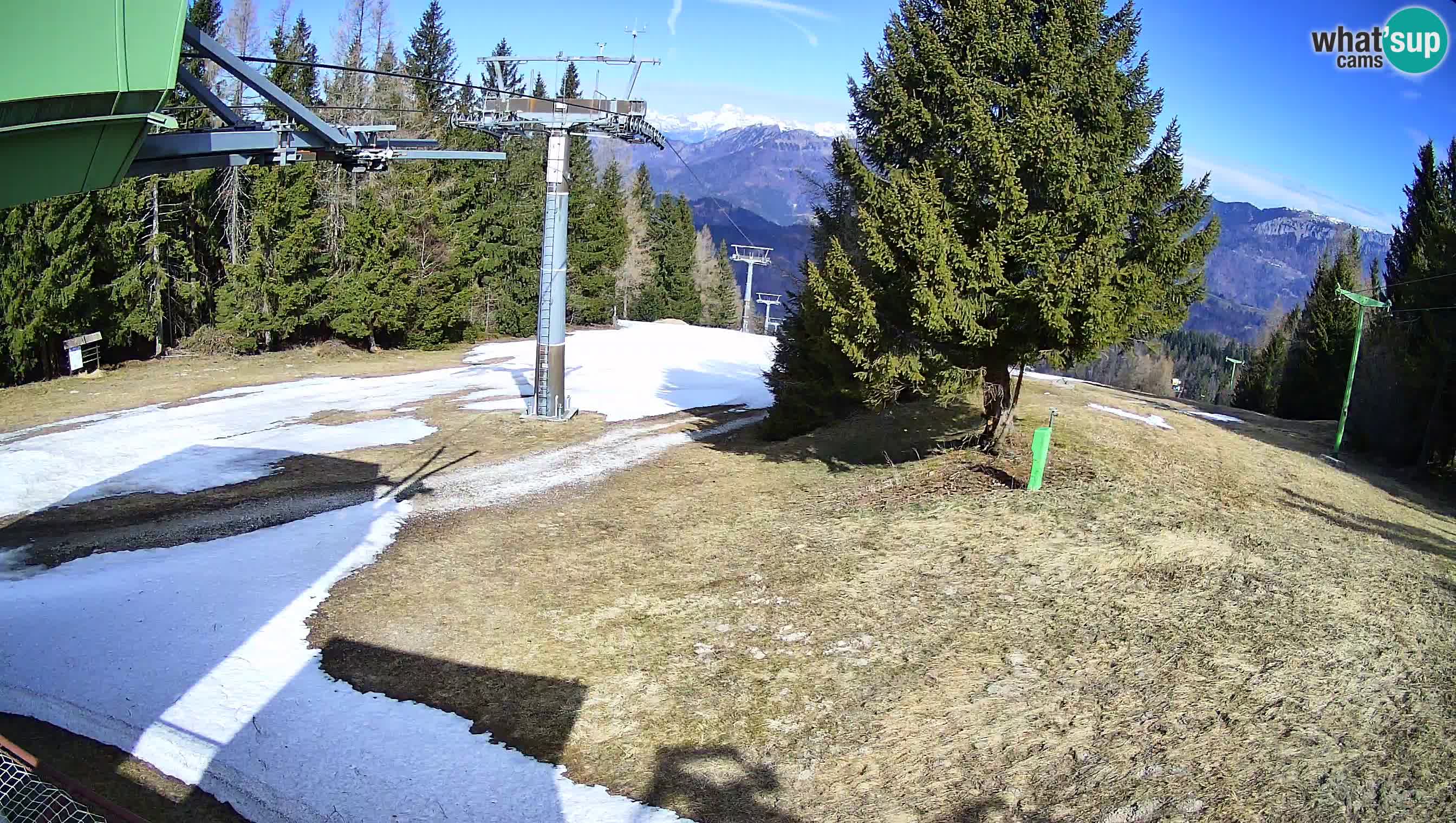 Skijalište Cerkno web kamera Lom – Slovenija