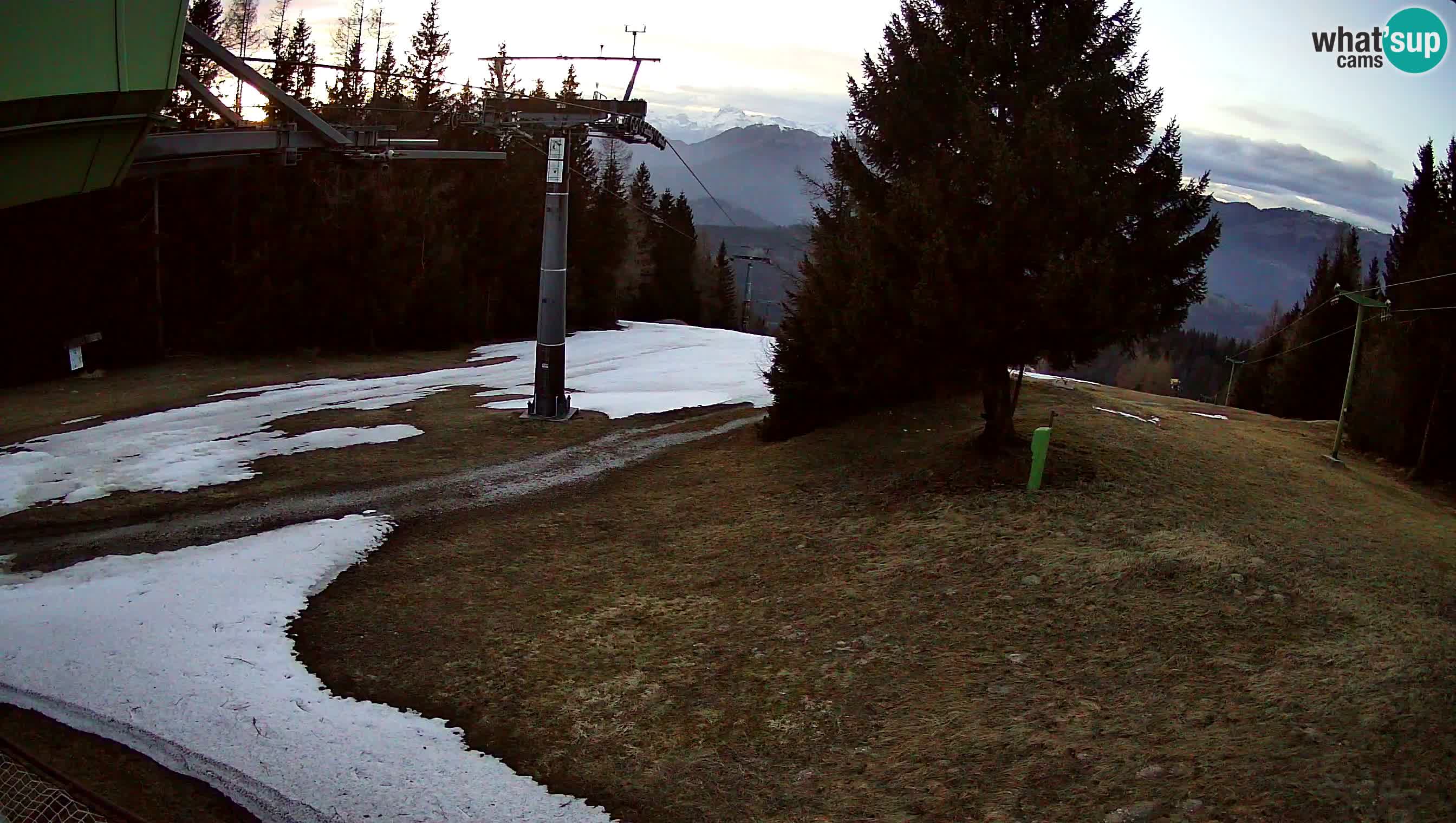 Skizentrum webcam Cerkno Lom – Slowenien