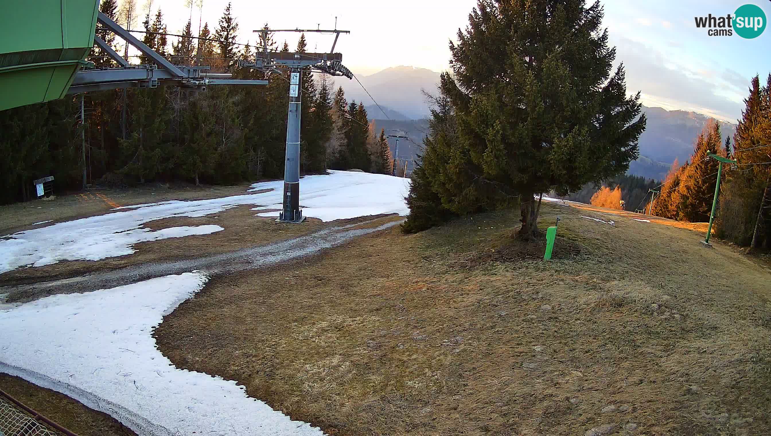 Skizentrum webcam Cerkno Lom – Slowenien