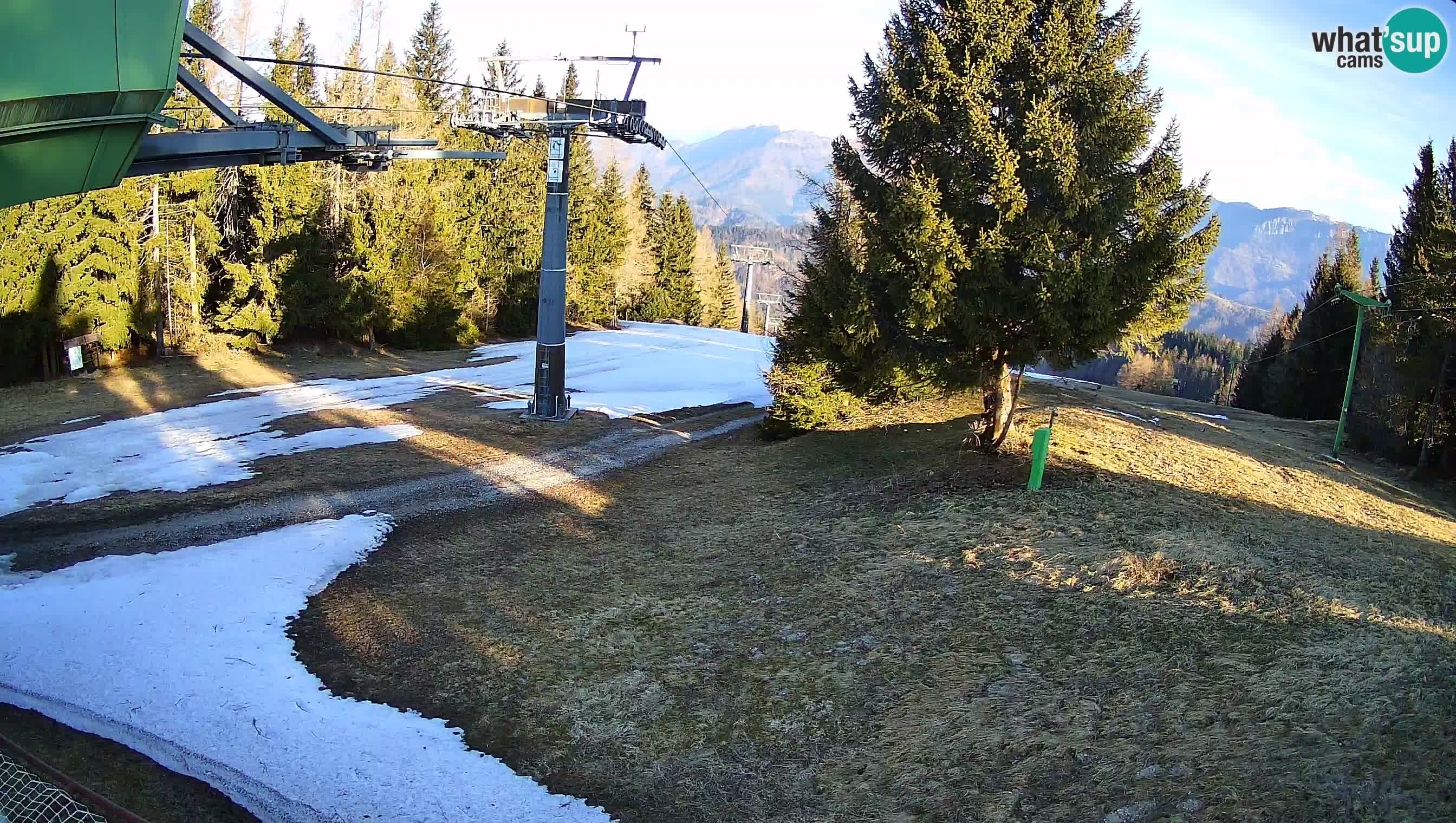Cámara en vivo Estación de esquí de Cerkno Lom – Eslovenia