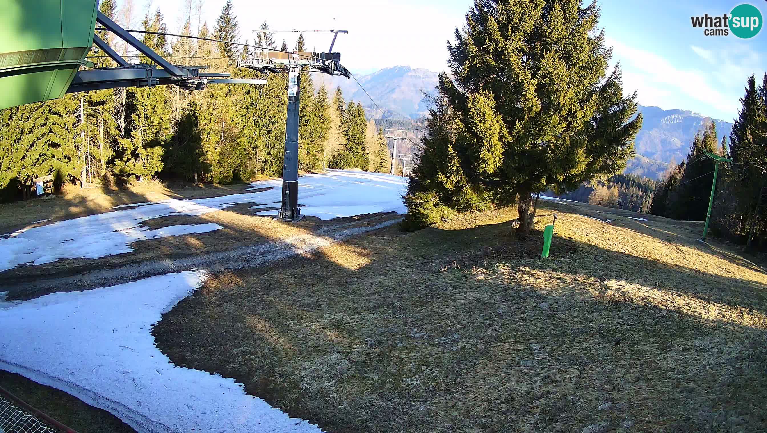 Skijalište Cerkno web kamera Lom – Slovenija