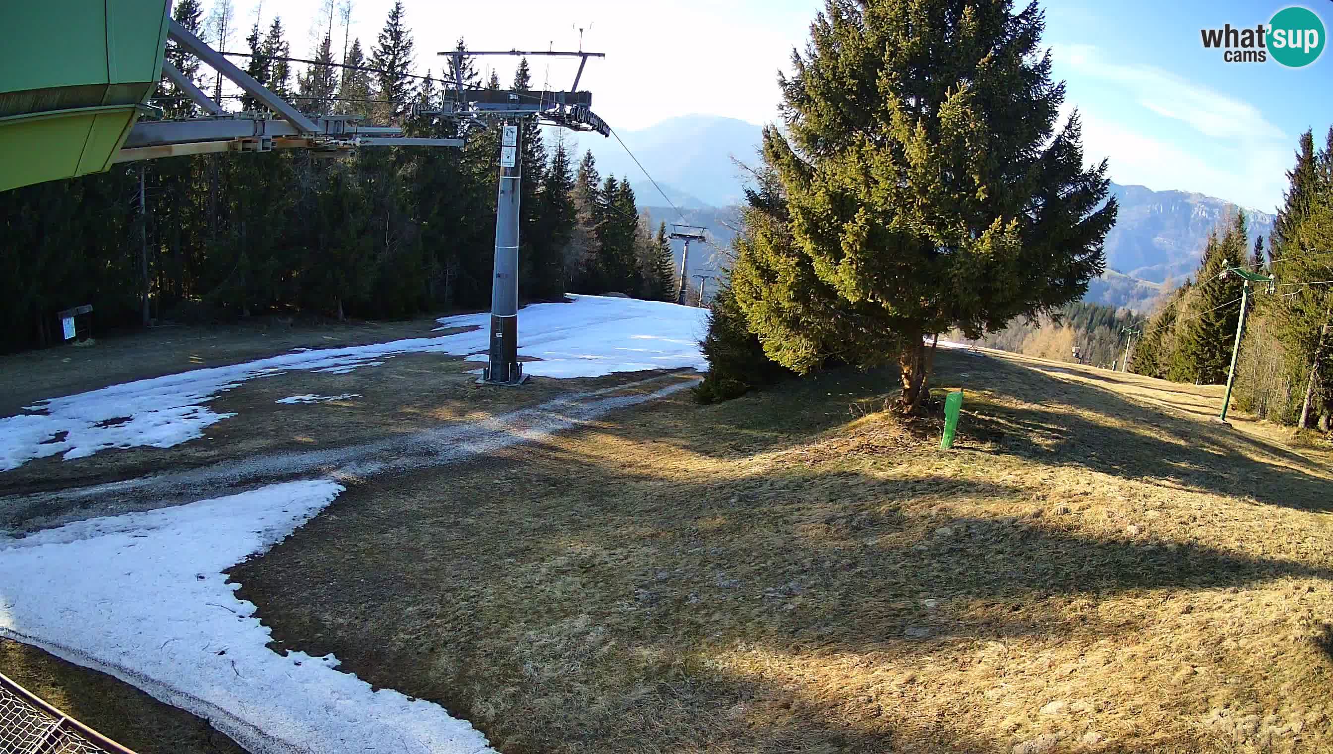 Smušišče Cerkno spletna kamera Lom zgornja proga