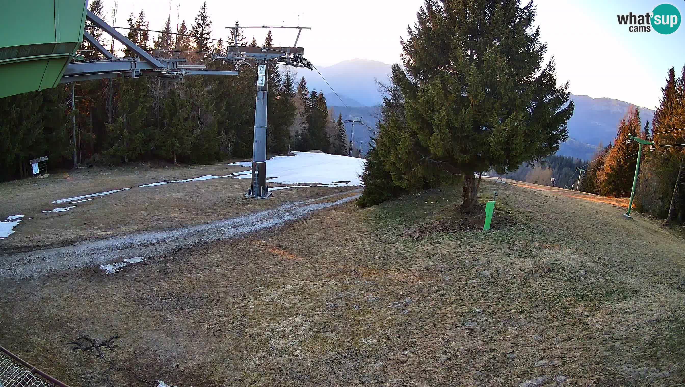 Skizentrum webcam Cerkno Lom – Slowenien