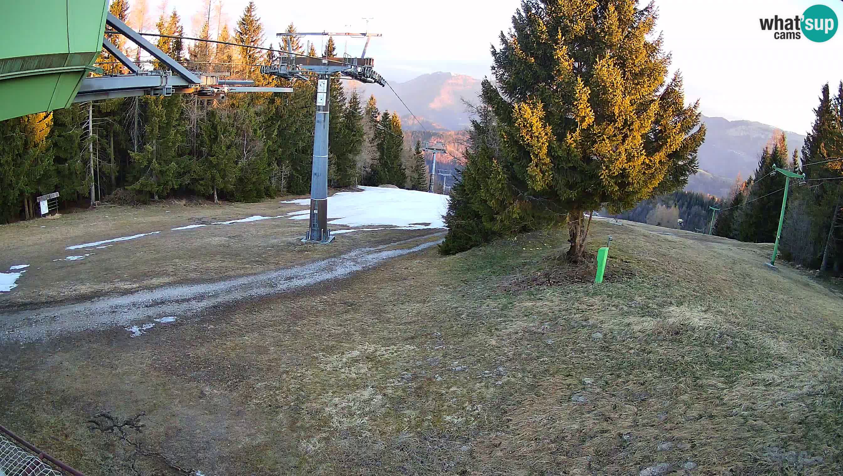 Centre de ski de Cerkno webcam Lom – Slovénie