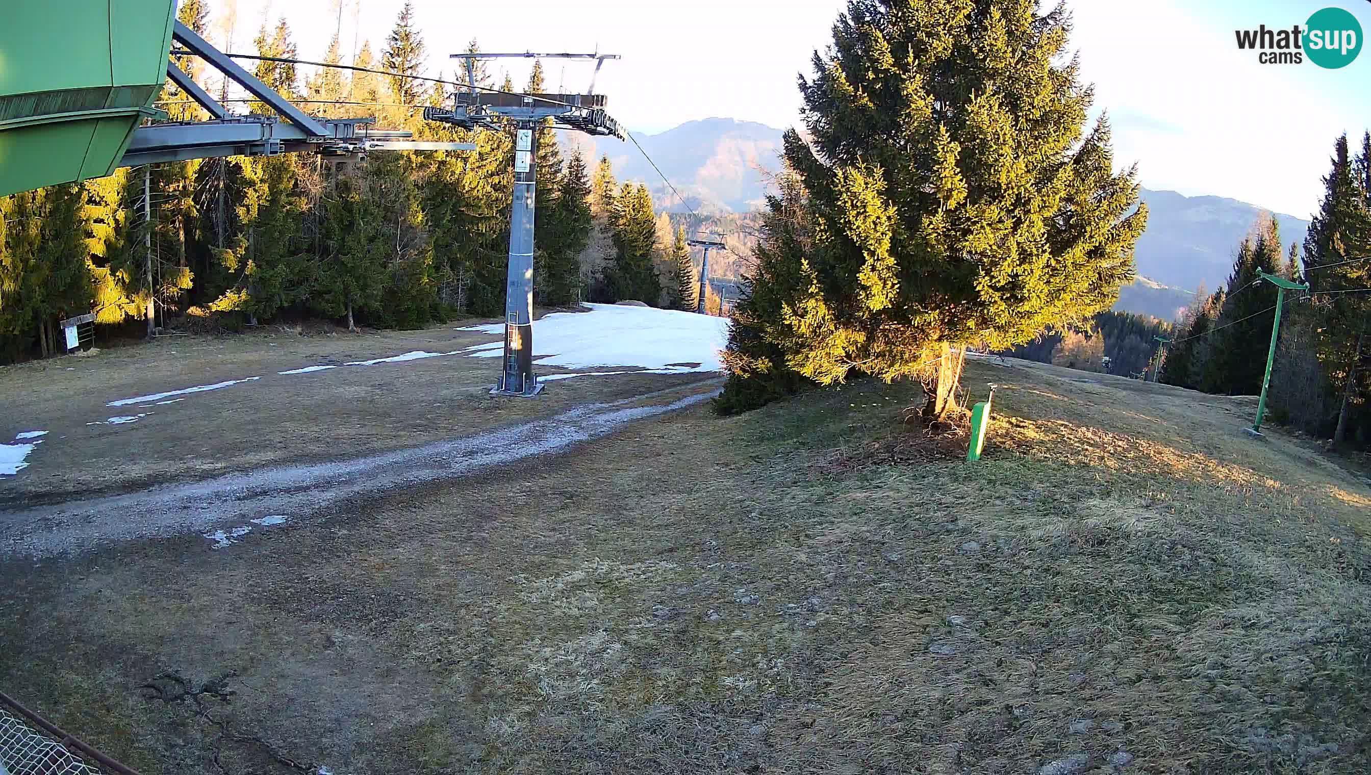 Skizentrum webcam Cerkno Lom – Slowenien