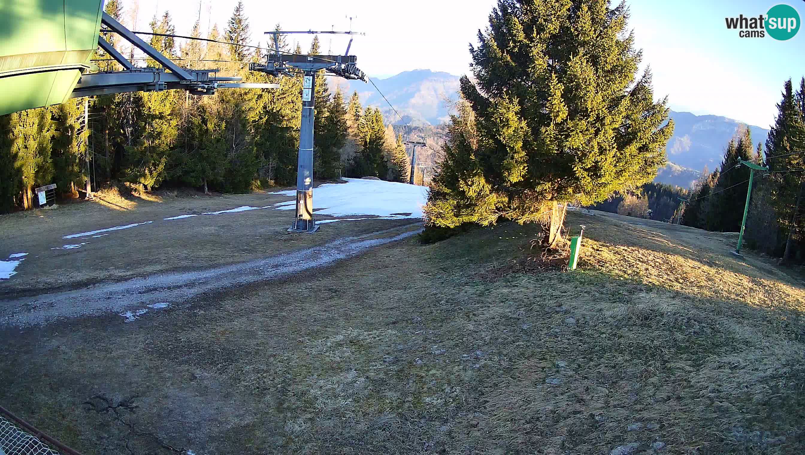 Skijalište Cerkno web kamera Lom – Slovenija