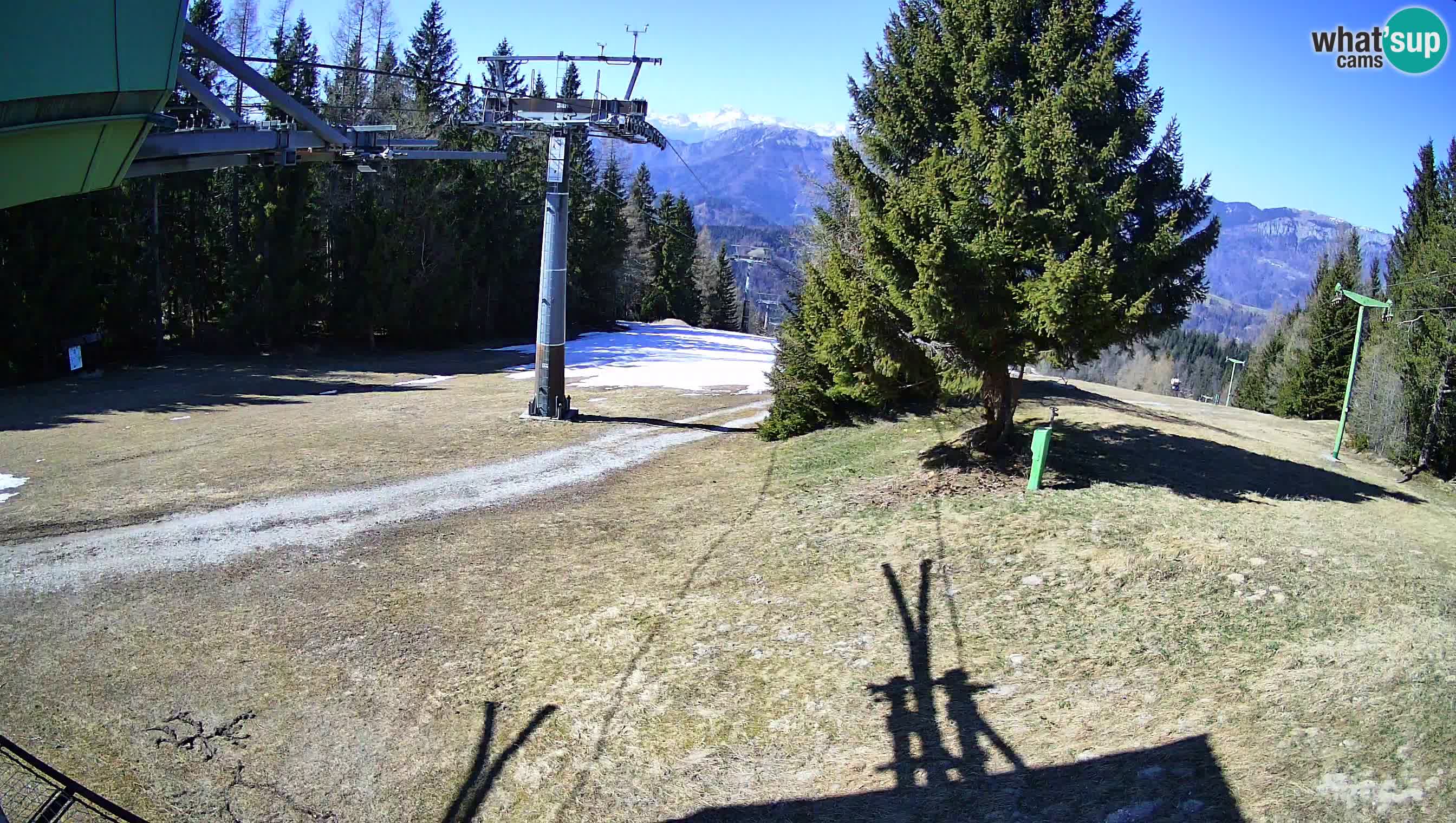 Smušišče Cerkno spletna kamera Lom zgornja proga