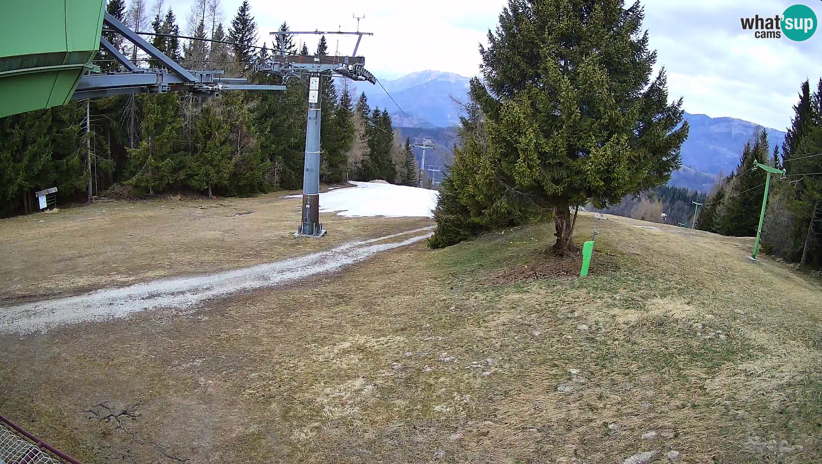 Smušišče Cerkno spletna kamera Lom zgornja proga