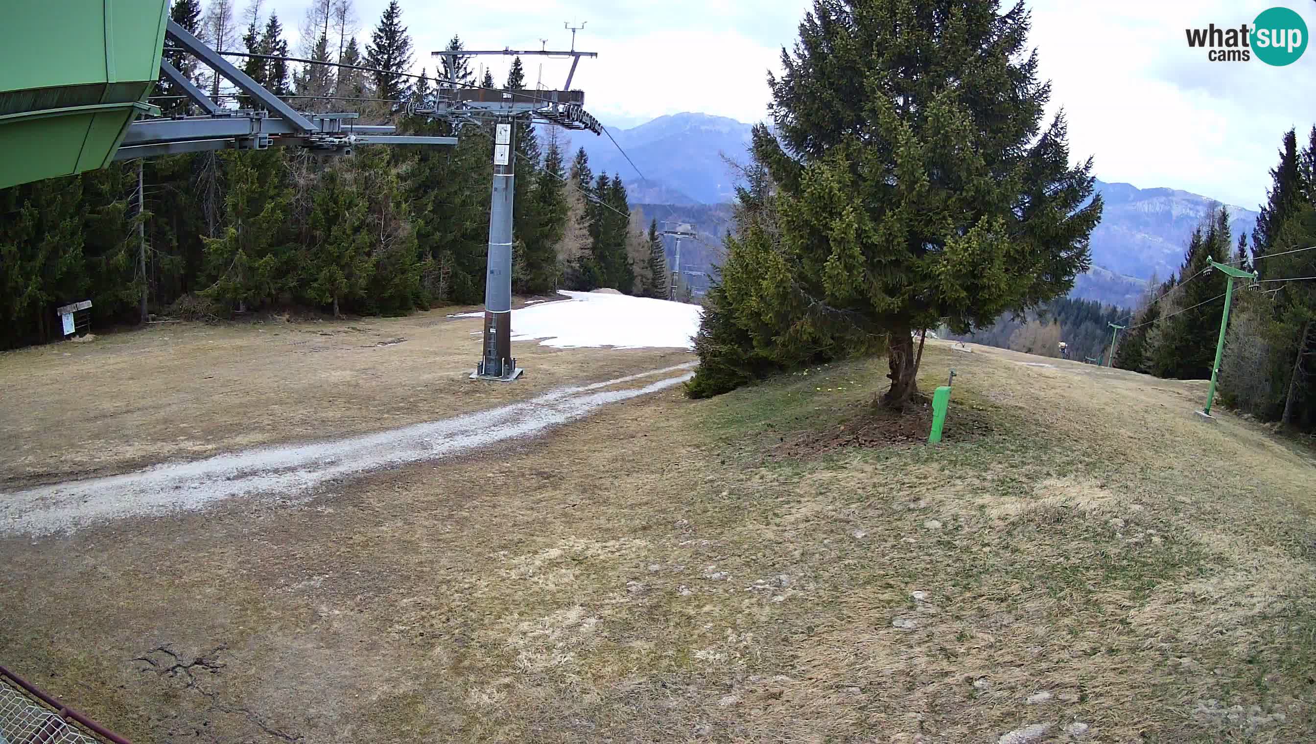 Smušišče Cerkno spletna kamera Lom zgornja proga