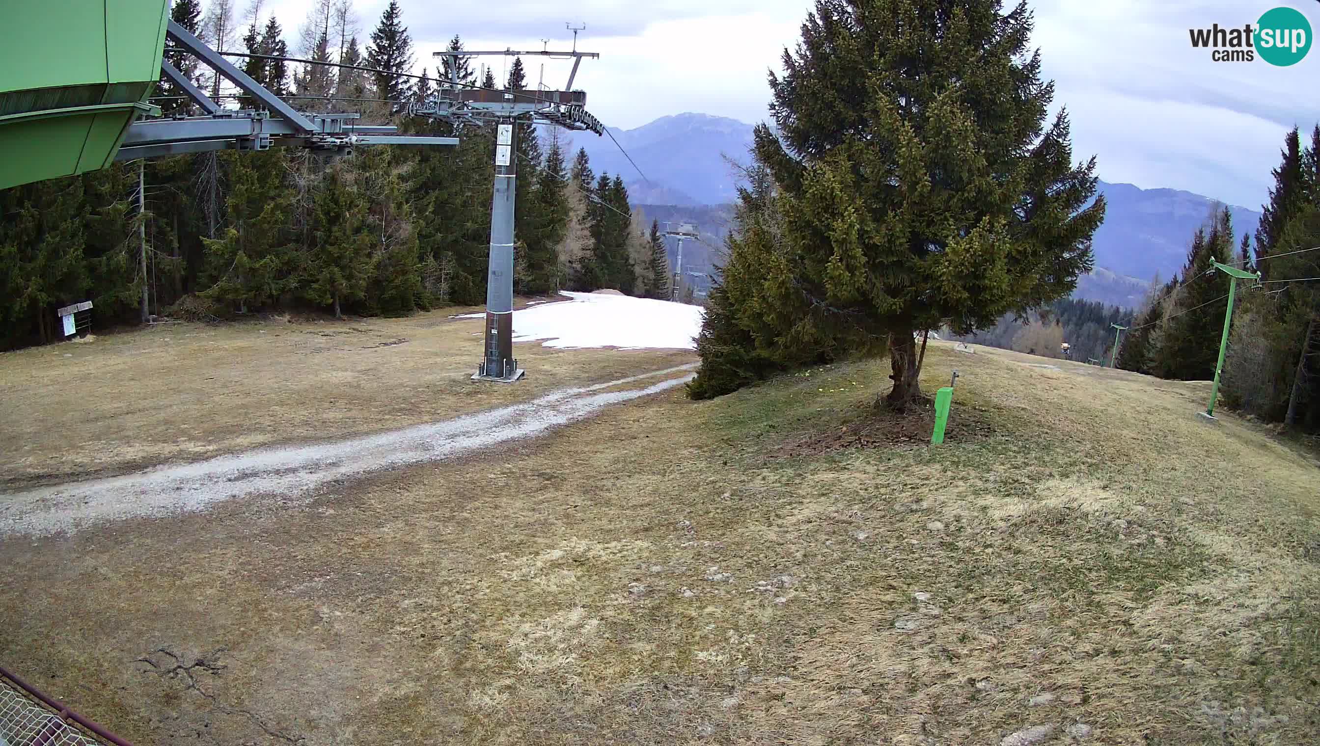 Skijalište Cerkno web kamera Lom – Slovenija