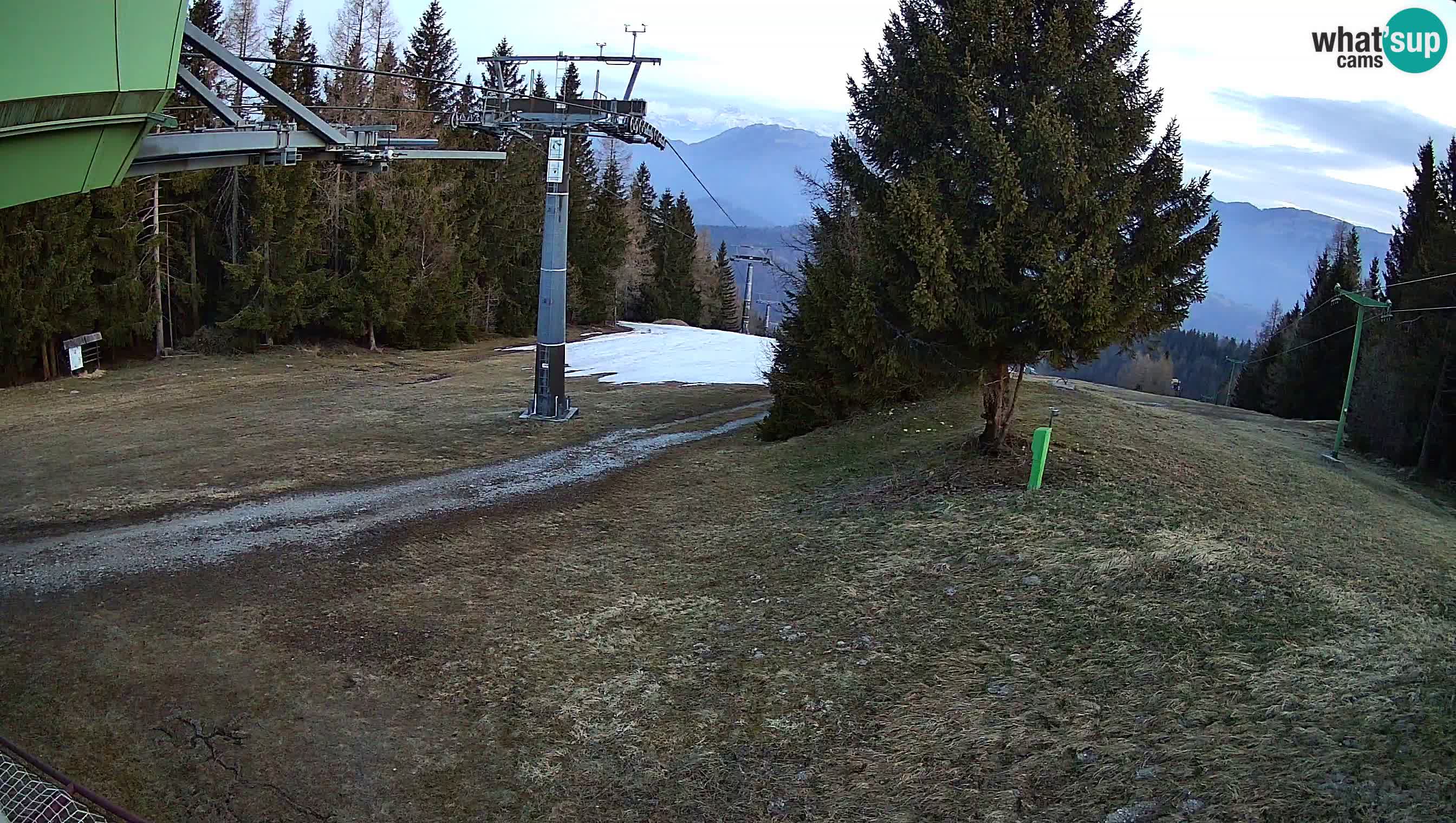 Skizentrum webcam Cerkno Lom – Slowenien