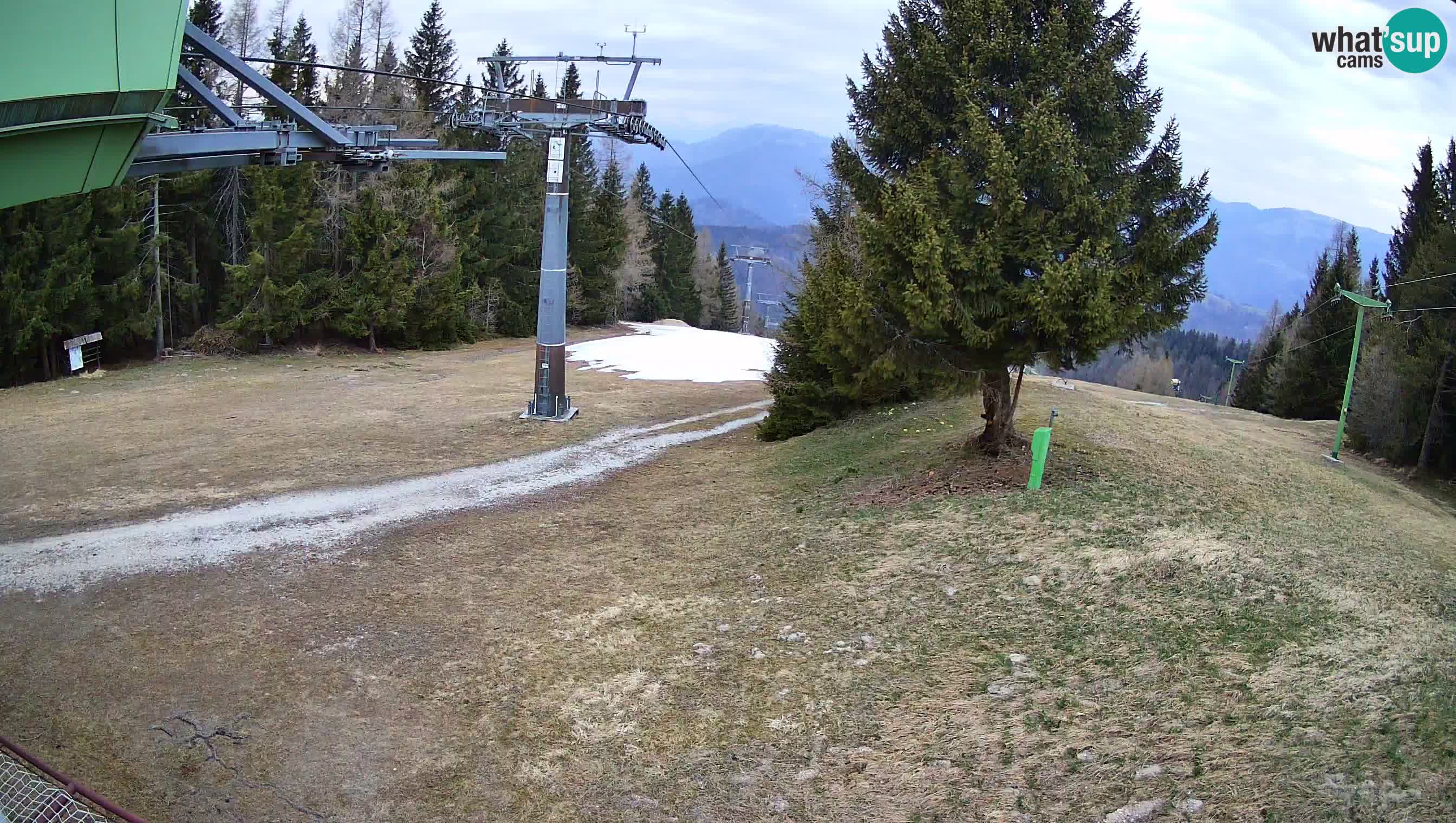 Smušišče Cerkno spletna kamera Lom zgornja proga