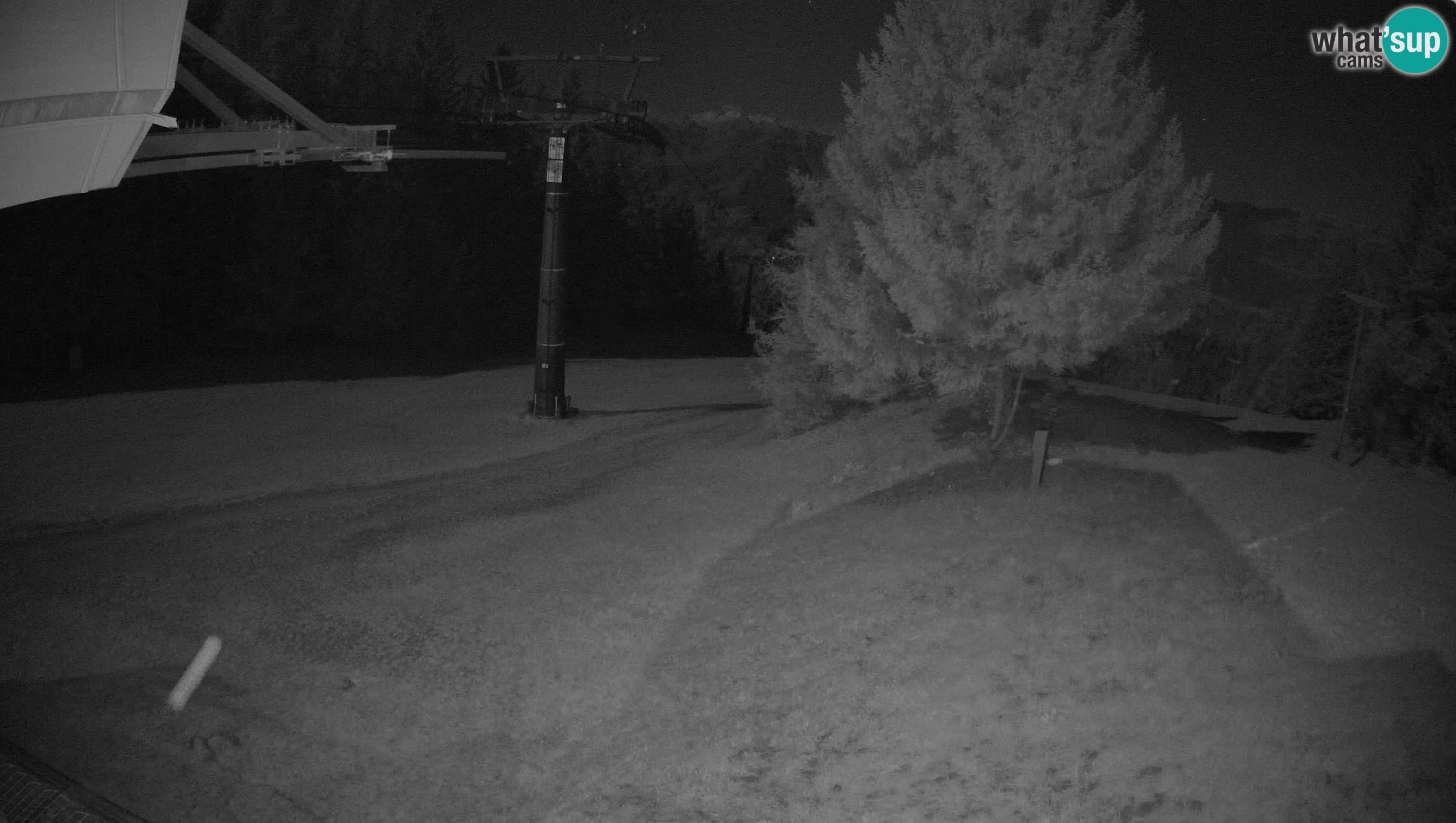 Smušišče Cerkno spletna kamera Lom zgornja proga