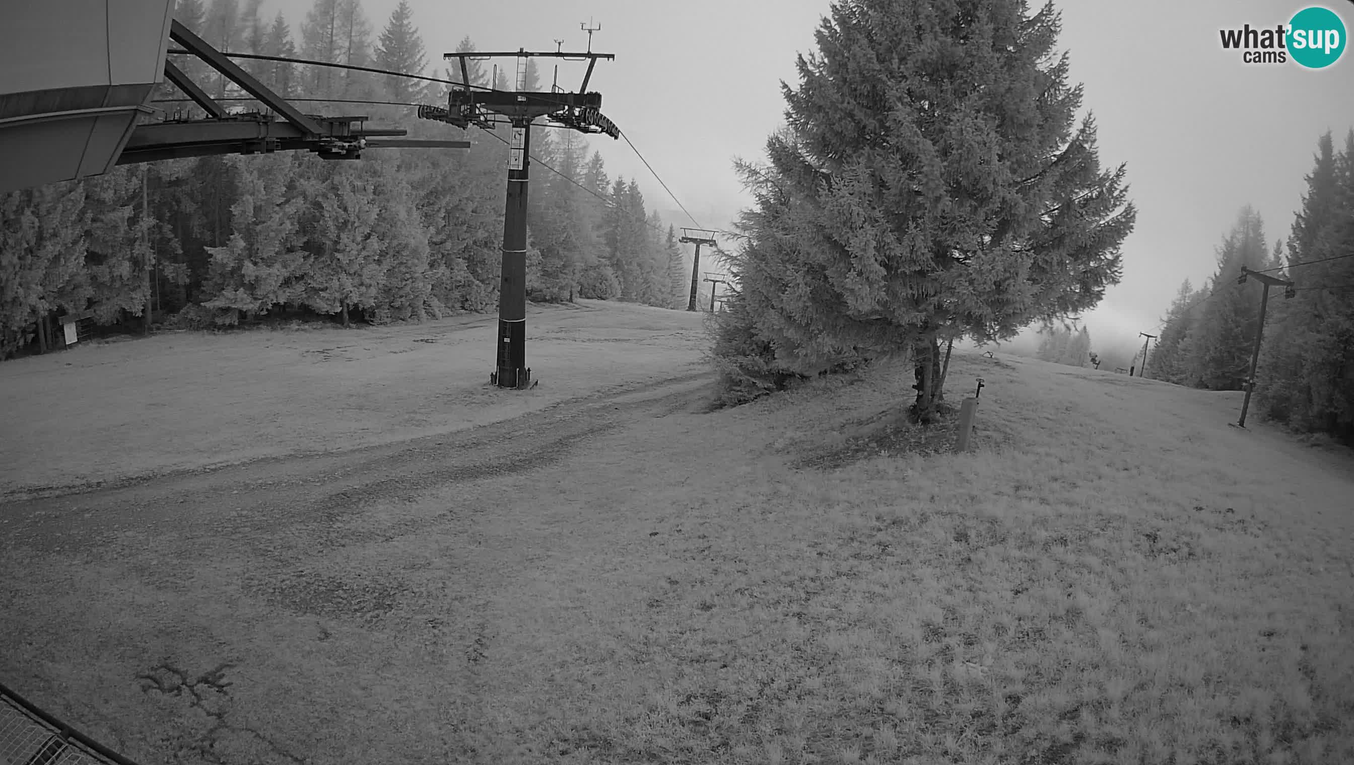 Skijalište Cerkno web kamera Lom – Slovenija